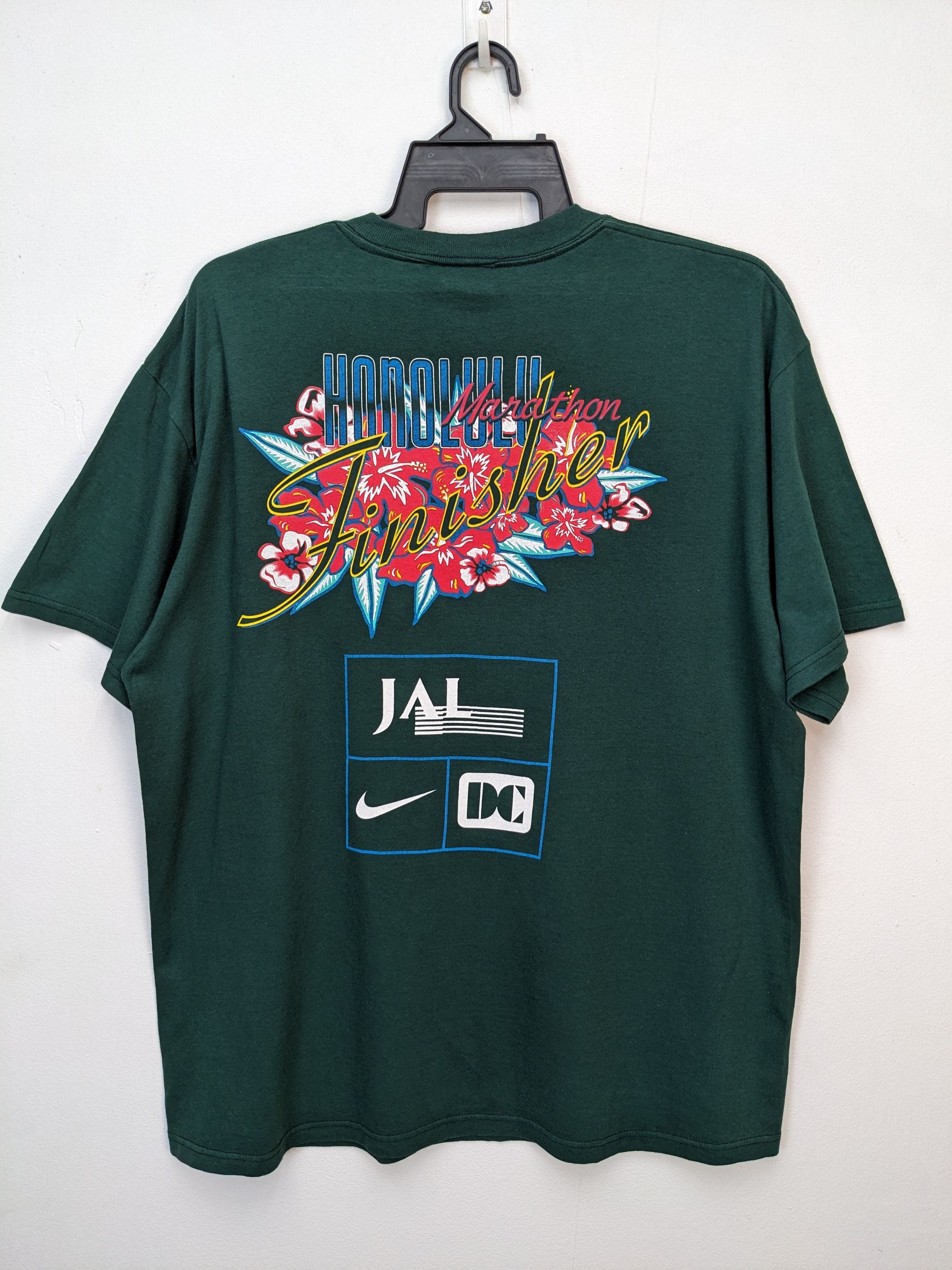 Nike VINTAGE NIKE 1995 HONALULU MARATHON FINISHER MADE IN USA Size US L / EU 52-54 / 3 - 2 Thumbnail