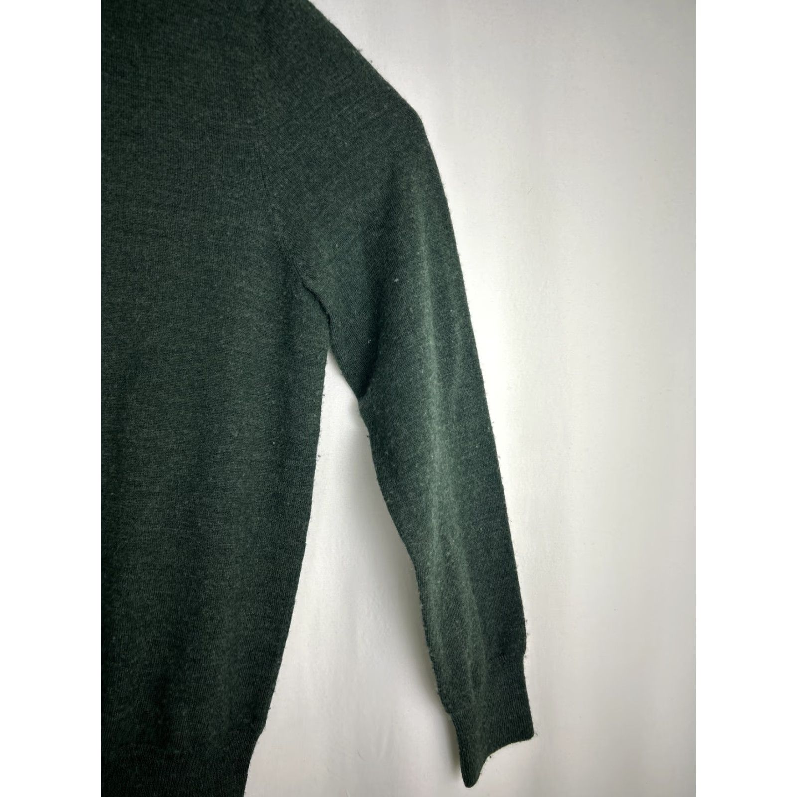 Banana Republic Banana Republic Sweater Mens M Green Merino Wool Mock Neck 1/4 Button Pullover Vintage No Flaws Size US M / EU 48-50 / 2 - 4 Thumbnail