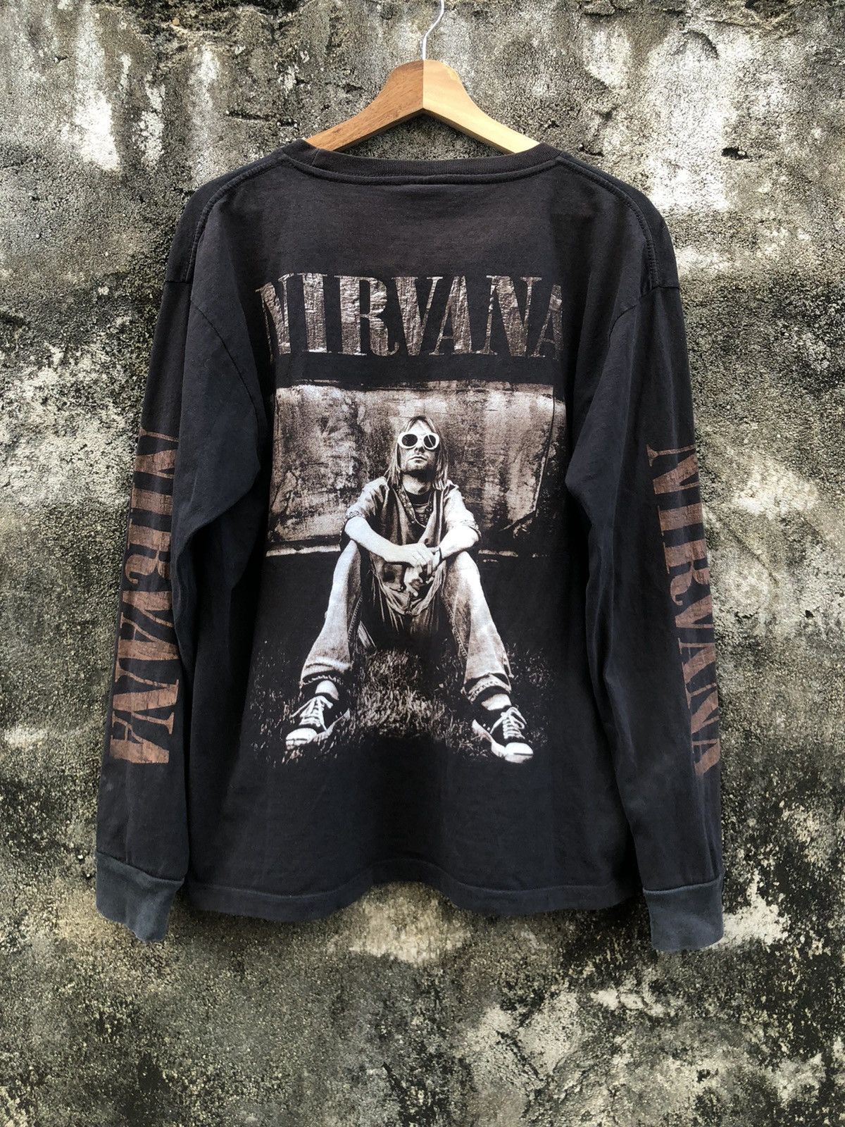 Band Tees × Nirvana Rare🔥 Vintage 90s Nirvana Kurt Cobain LongSleeve Bootleg Tee Size US L / EU 52-54 / 3 - 2 Thumbnail