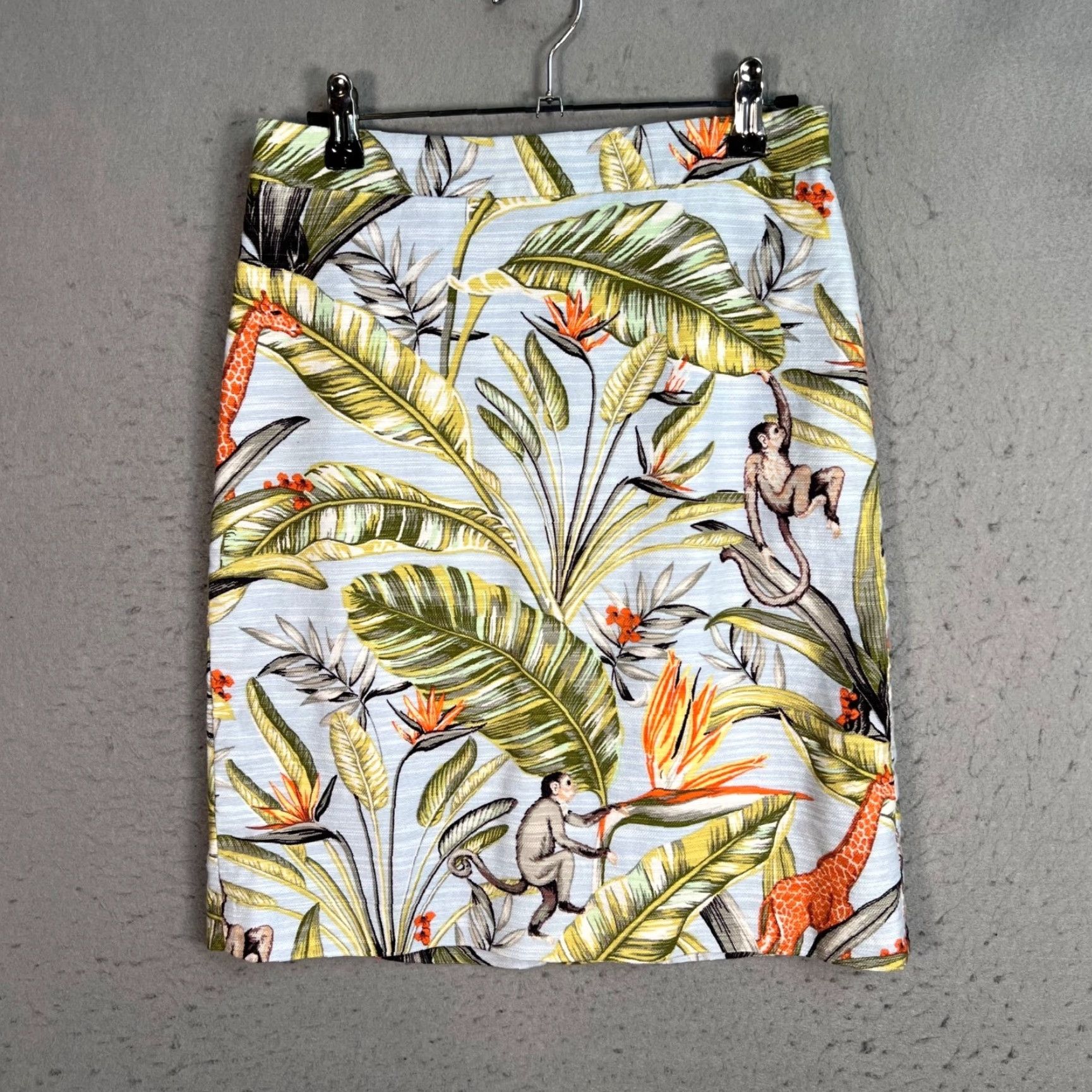 Ann Taylor Ann Taylor Skirt Size Small Tropical Print Mini Monkeys & Leaves Design Womens Size 28" / US 6 / IT 42 - 2 Thumbnail