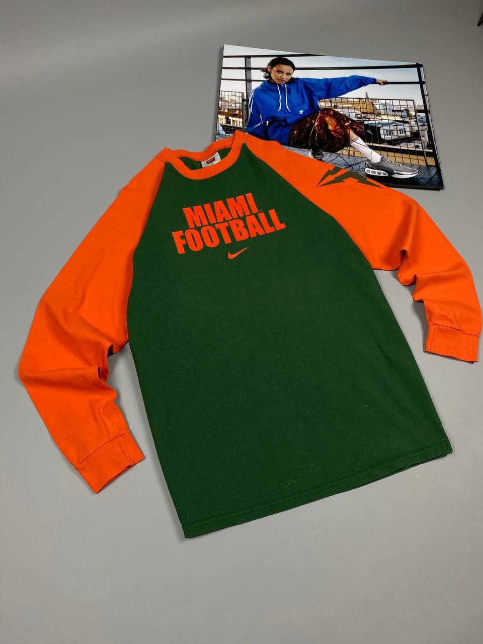 Nike Vintage Nike Team Miami Football Shirt Green Orange Y2K Size US M / EU 48-50 / 2 - 3 Thumbnail