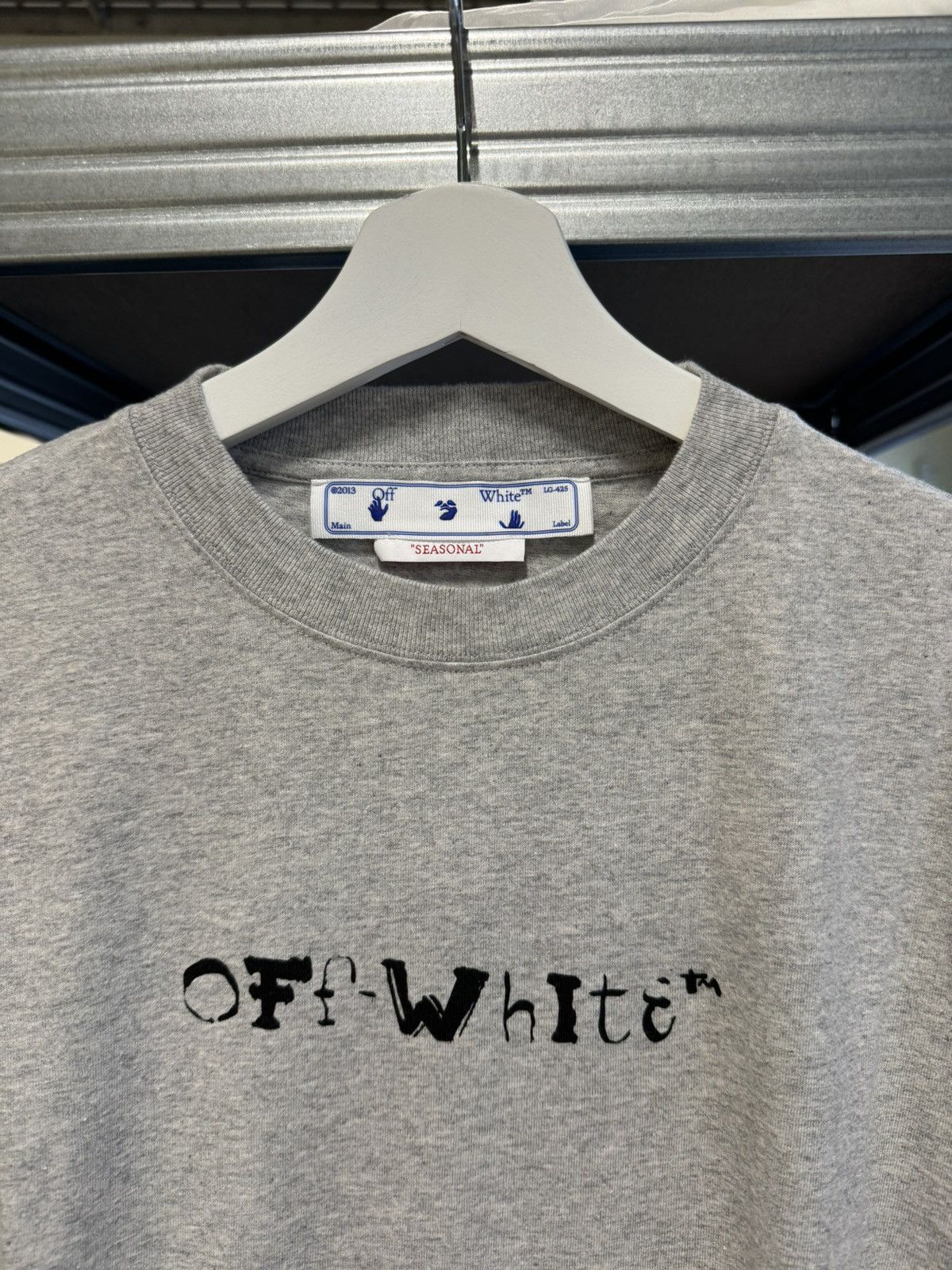 Off-White Off-White Faces T-shirt NEW 500$ retail Size US L / EU 52-54 / 3 - 3 Thumbnail