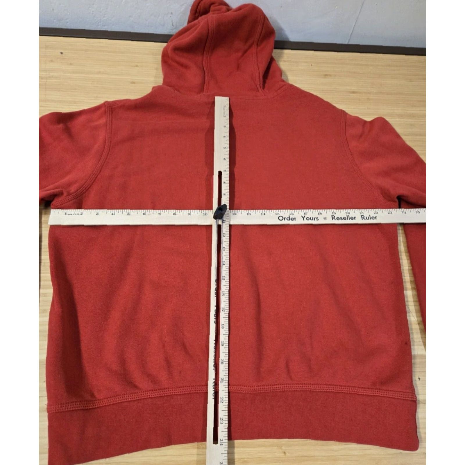 Nike Nike Hoodie Sweatshirt Men’s Large Solid Red Classic Swoosh Drawstring Pockets Size US L / EU 52-54 / 3 - 7 Thumbnail