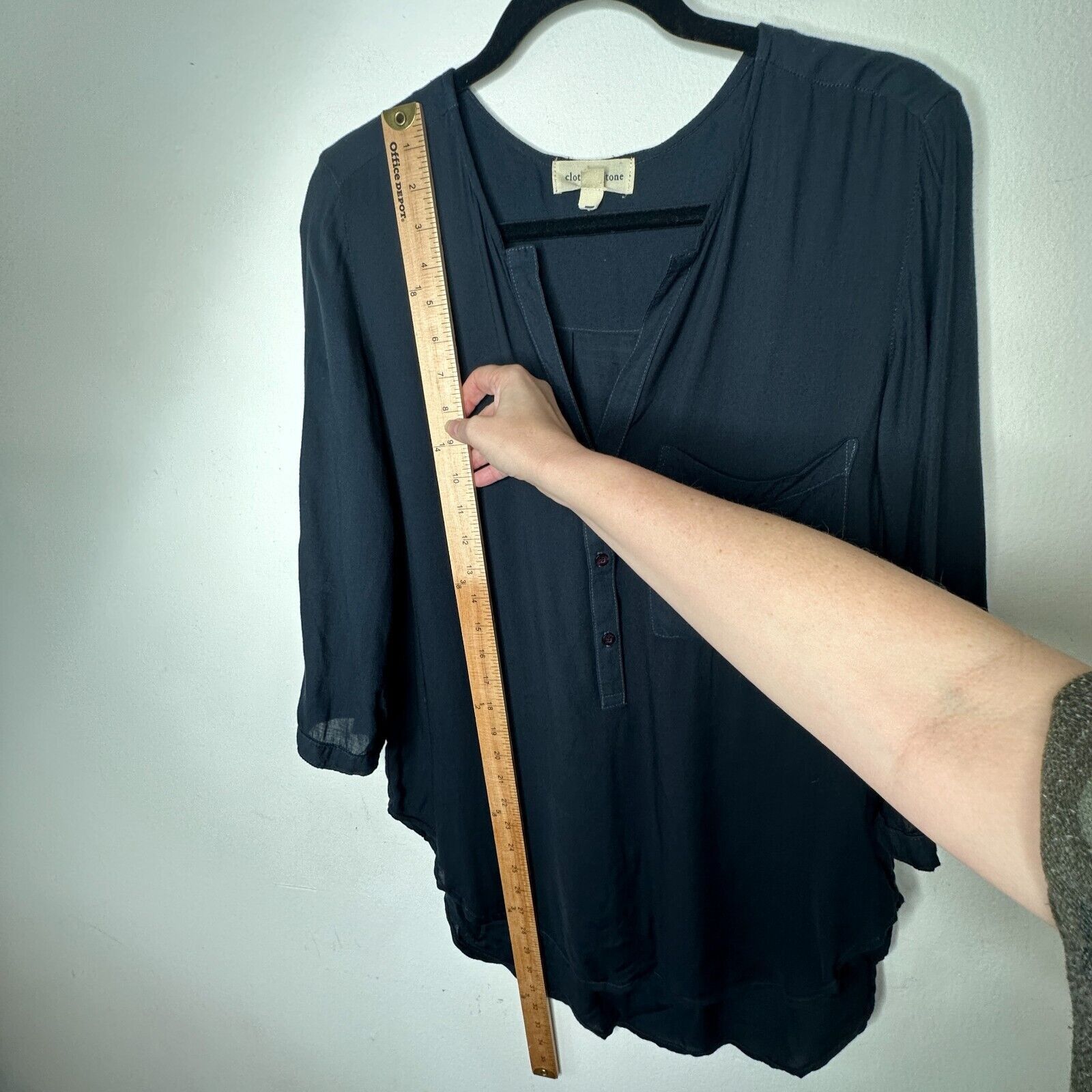 Other Cloth & Stone Black Henley Long Sleeve V-Neck Shirt Tail Top Size S / US 4 / IT 40 - 9 Thumbnail