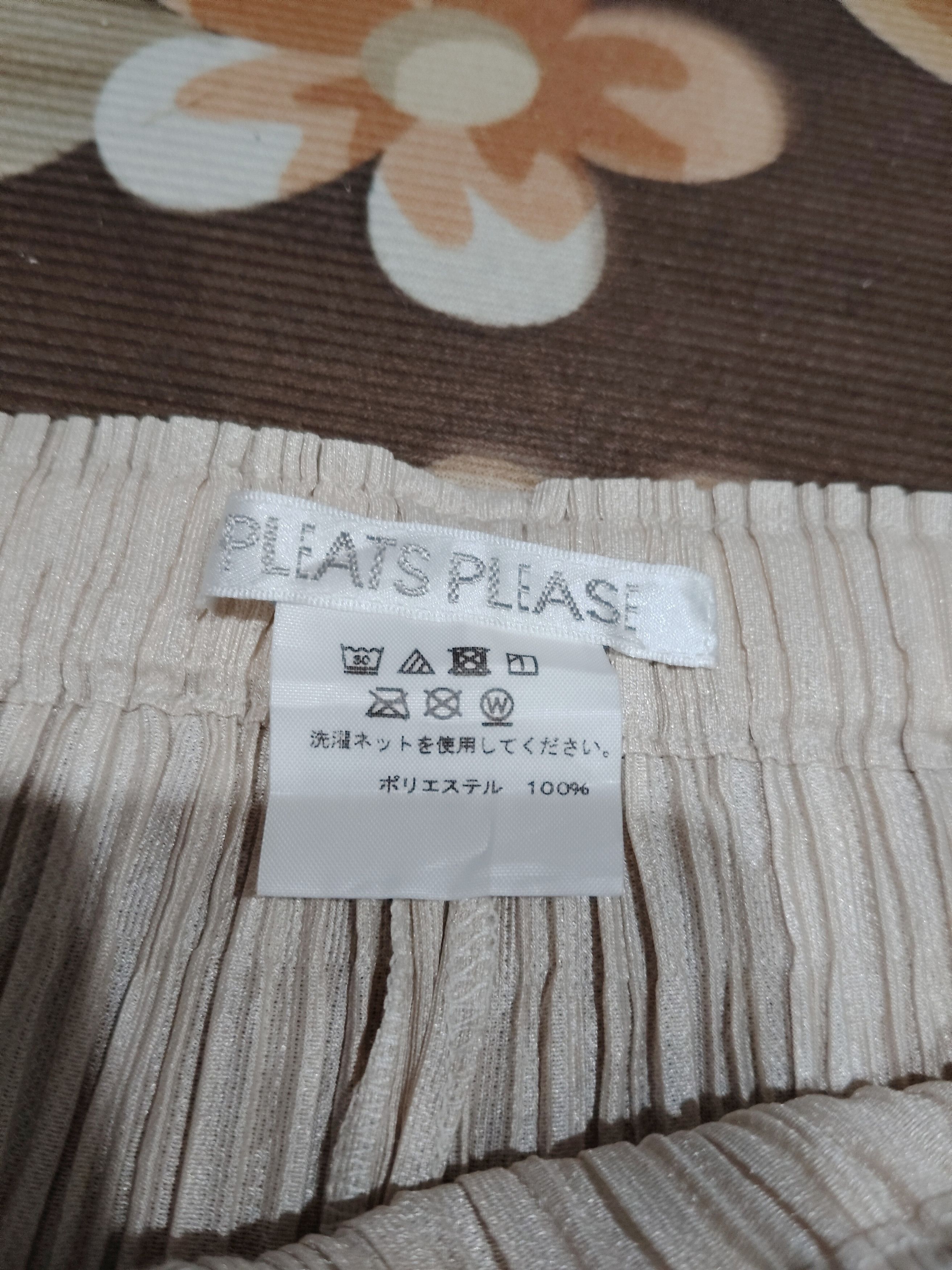 Pleats Please Issey Miyake Pleate please pants Size 30" / US 8 / IT 44 - 3 Thumbnail