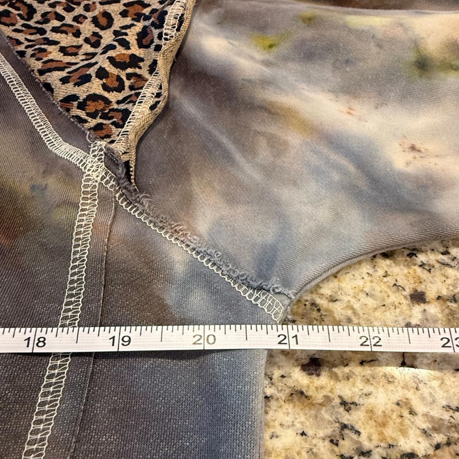 Other Umgee tie dyed & leopard print oversized sweatshirt SZ SM Size S / US 4 / IT 40 - 11 Thumbnail