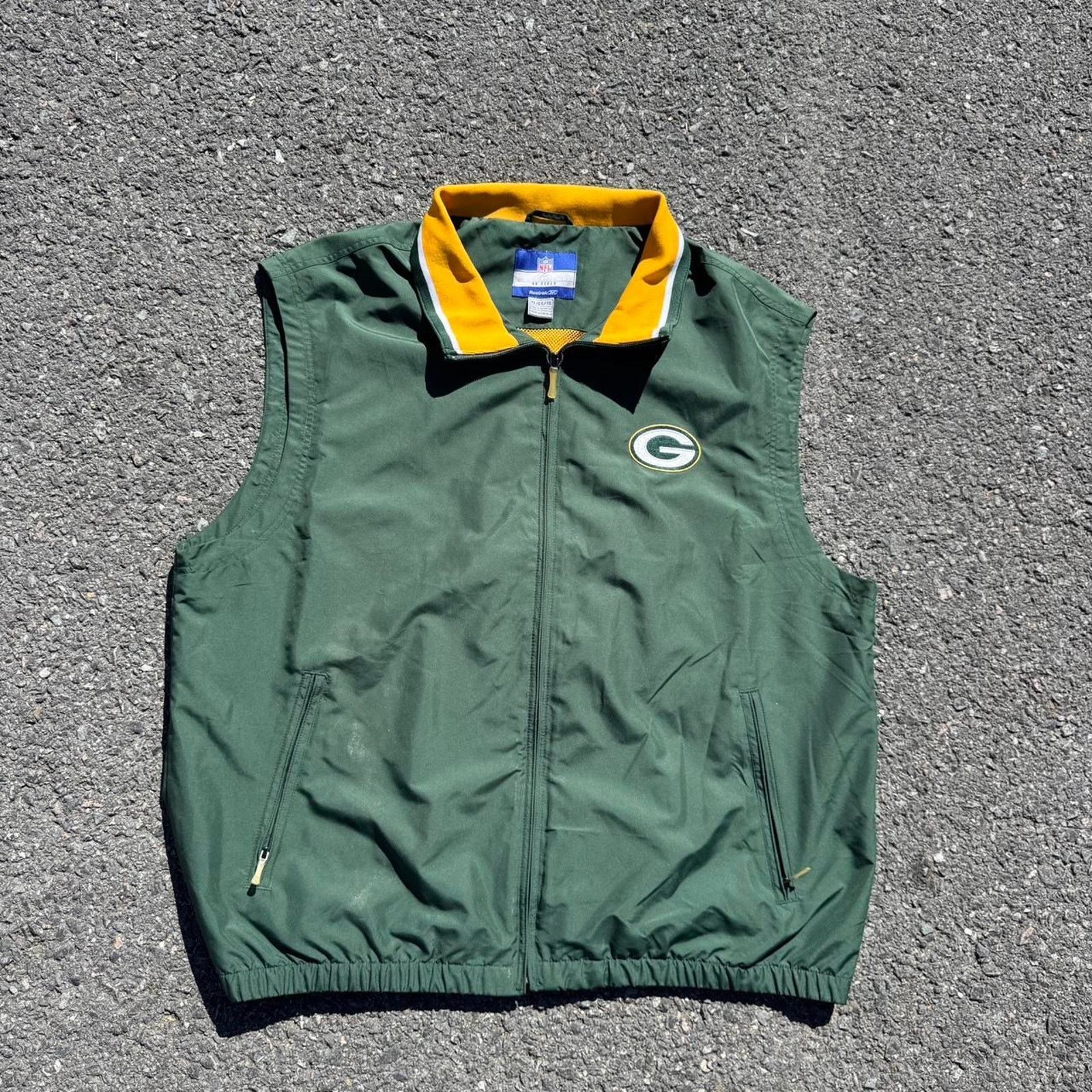 Reebok Vintage 90s Reebok Green Bay Packers Nylon Vest – Size XL Size US XL / EU 56 / 4 - 1 Thumbnail