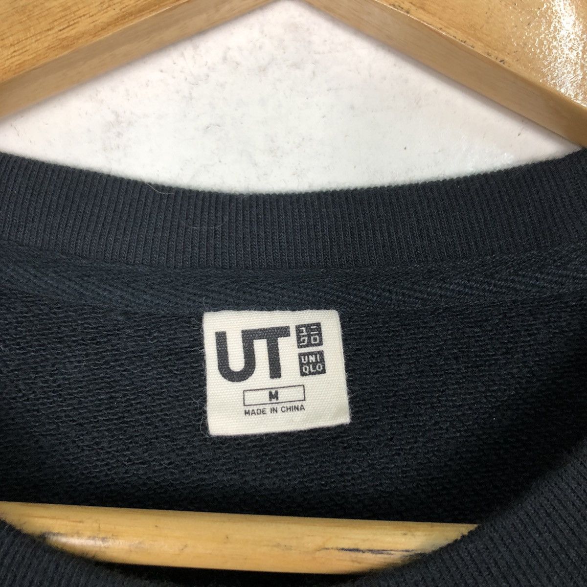 Disney × Japanese Brand × Uniqlo Asian Production Uniqlo x mickey mouse disney sweatshirt #A2 Size US S / EU 44-46 / 1 - 12 Thumbnail