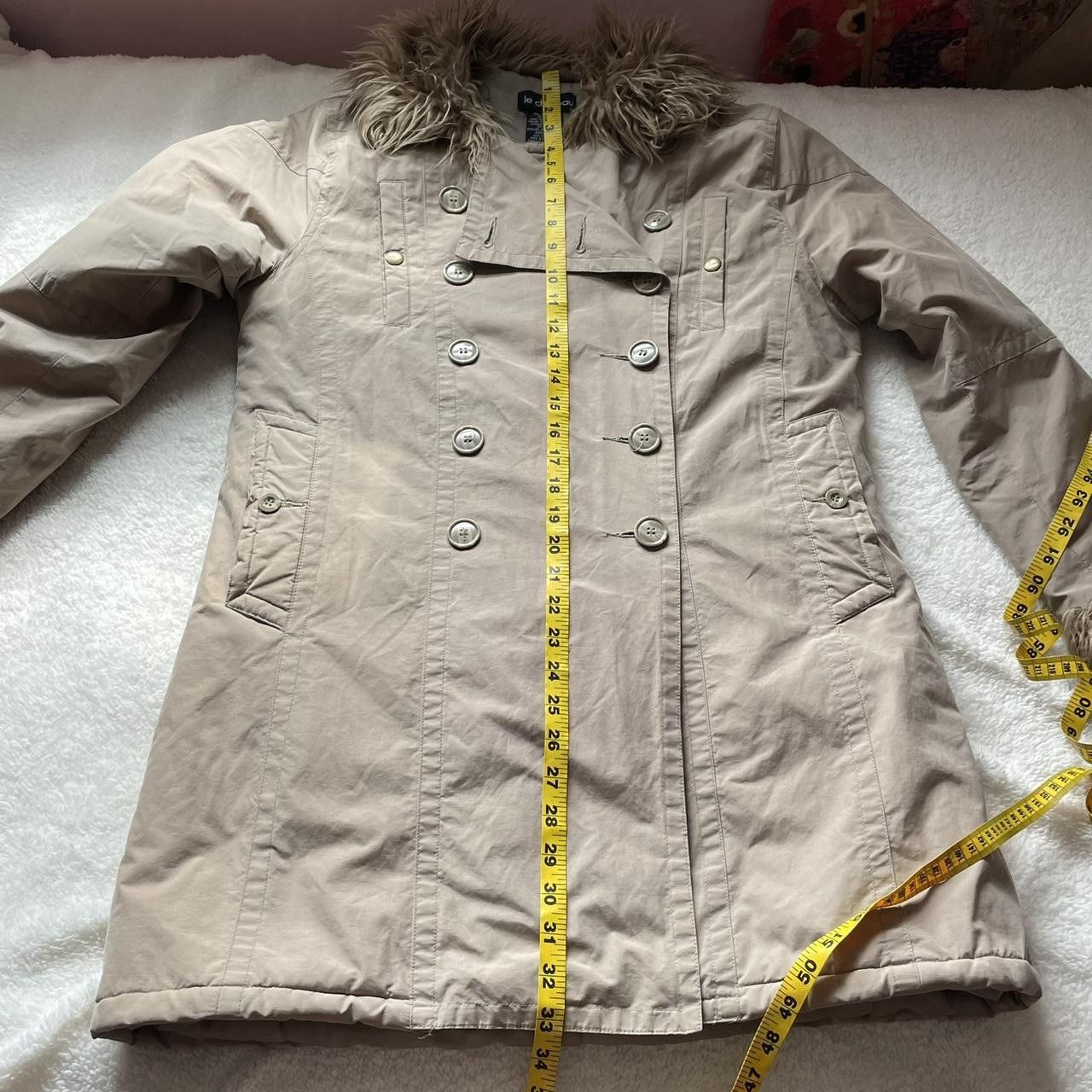 Le Chateau Vintage Le Chateau Tan Trench Coat with Faux Fur Trim Size L / US 10 / IT 46 - 4 Thumbnail