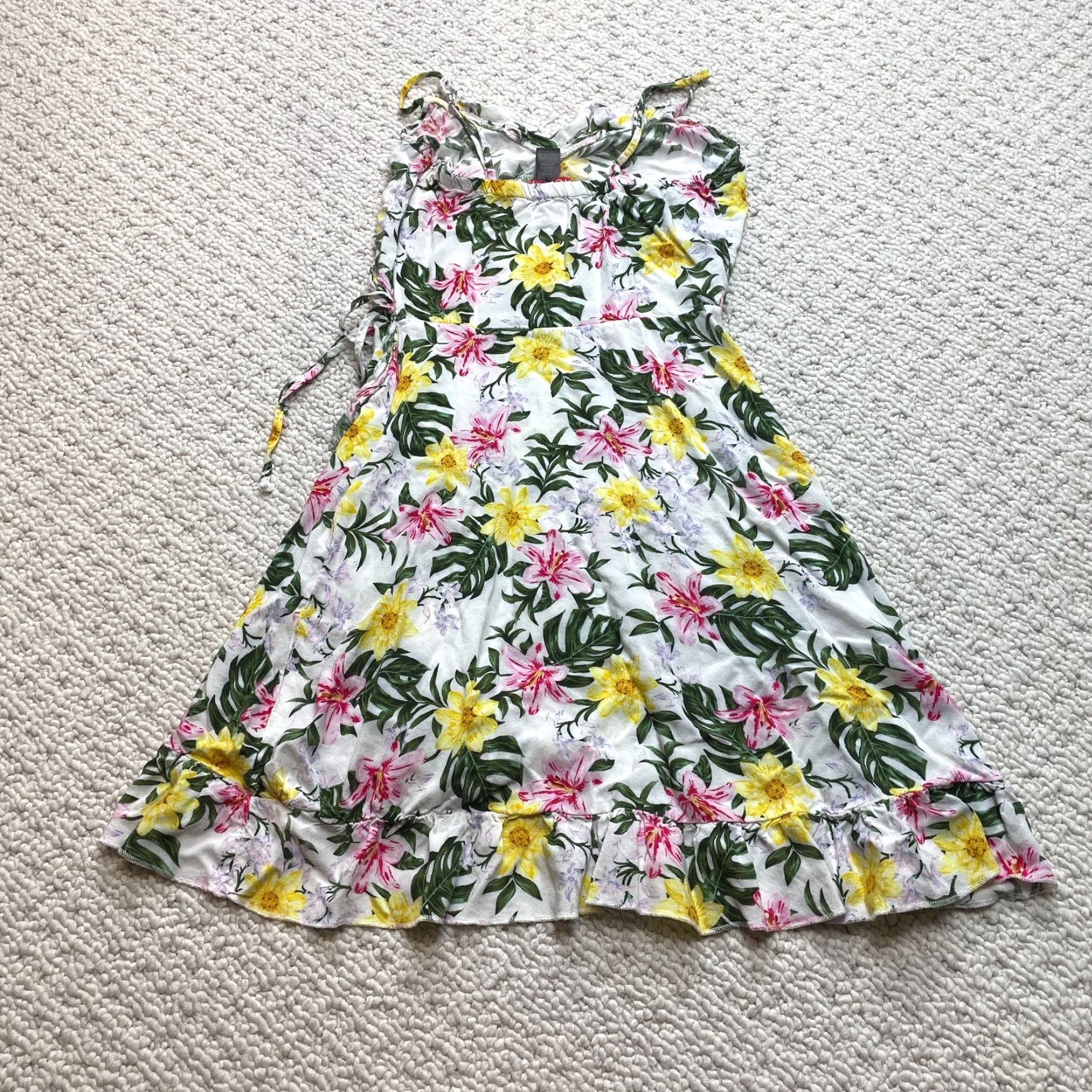 Vintage Hot Kiss Sundress White Floral Juniors S Sleeveless Midi Rayon Casual Dress Women Size S / US 4 / IT 40 - 7 Thumbnail
