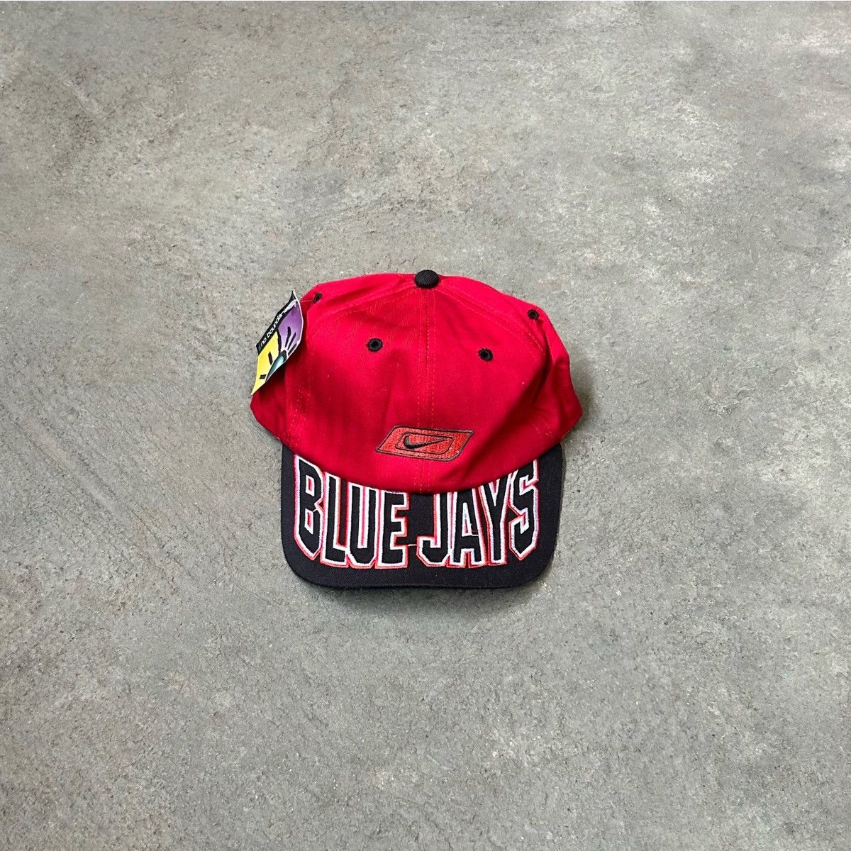 MLB × Nike × Vintage Early 2000s no boundaries Nike Bootleg Blue Jays Vintage Hat Size ONE SIZE - 1 Thumbnail