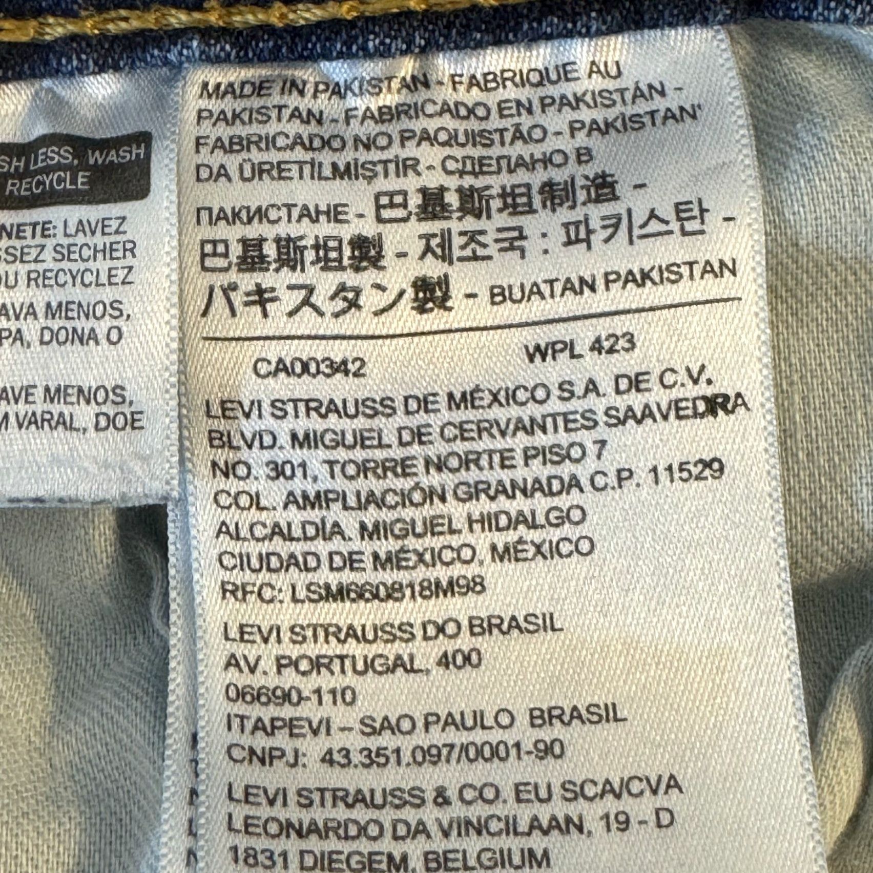 Levi's Levi's 559 Jeans Mens 46x30 Blue Denim Relaxed Straight Mid Rise Whiskered Zip Jeans Size US 30 / EU 46 - 5 Thumbnail