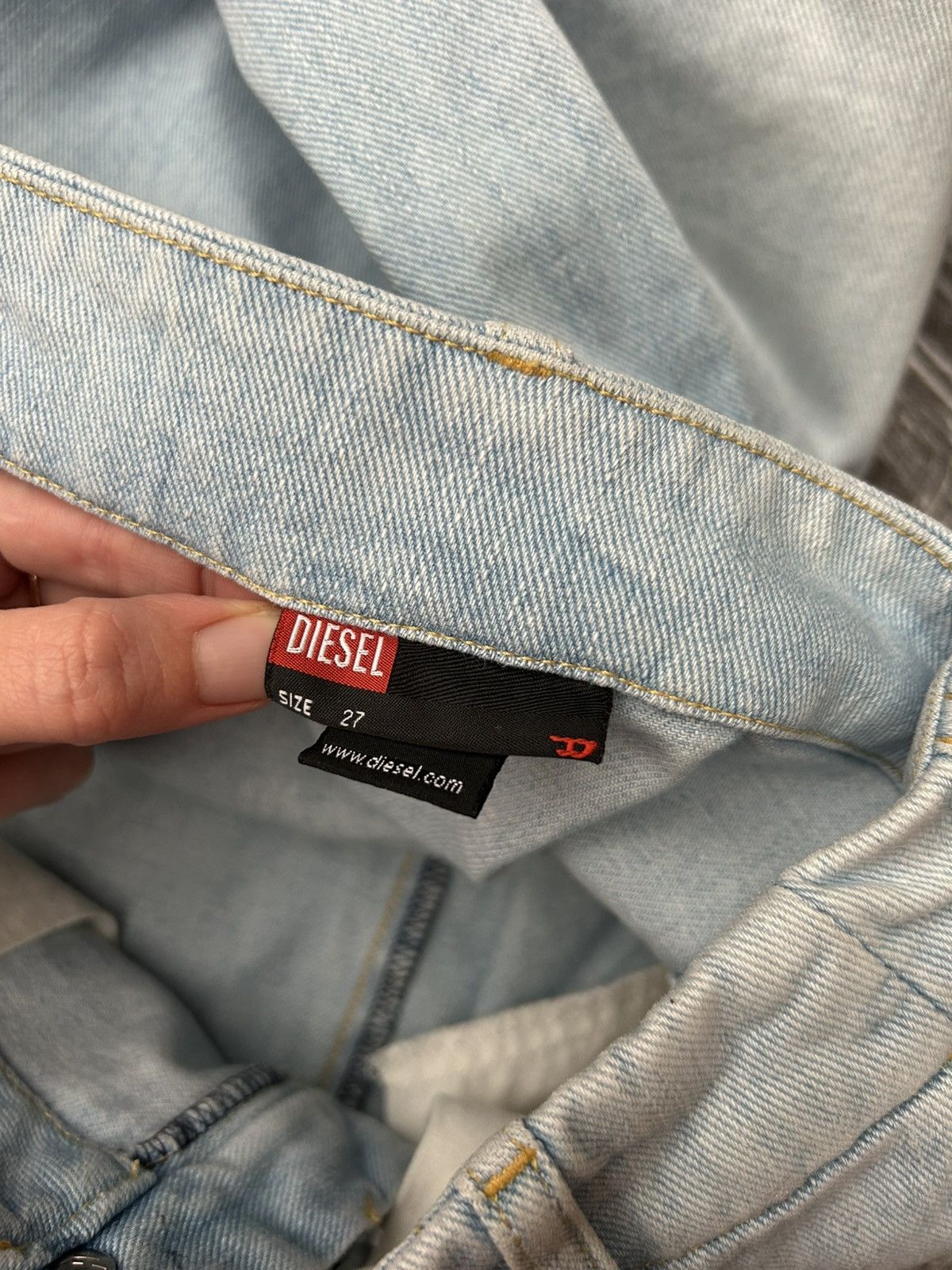 Diesel × Vintage Vintage Y2k Diesel Washed Blue Denim Skirt Knee Lenght Size 27" / US 4 / IT 40 - 6 Thumbnail