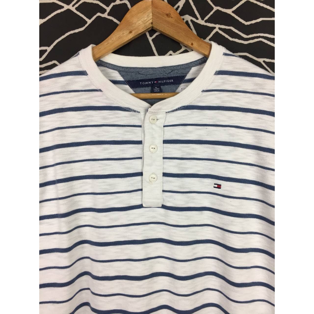 Tommy Hilfiger × Vintage Tommy Hilfiger Small Logo Henley Neck Longsleeve Tee Size US XL / EU 56 / 4 - 3 Thumbnail