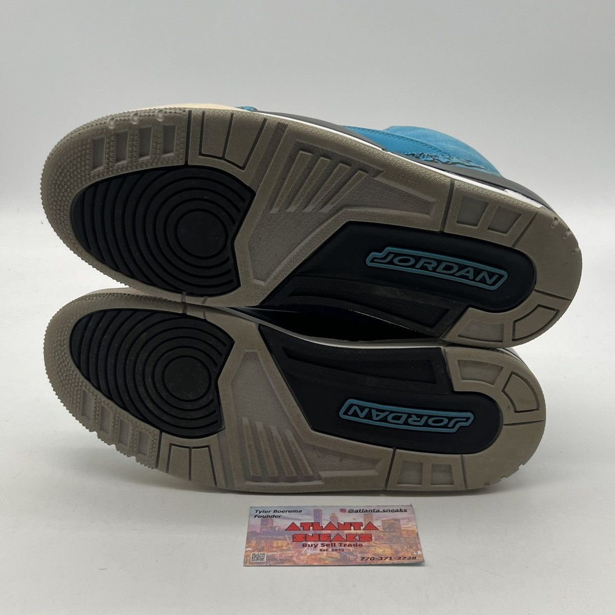 Jordan Brand Air Jordan 3 powder blue Size US 8 / EU 41 - 7 Thumbnail