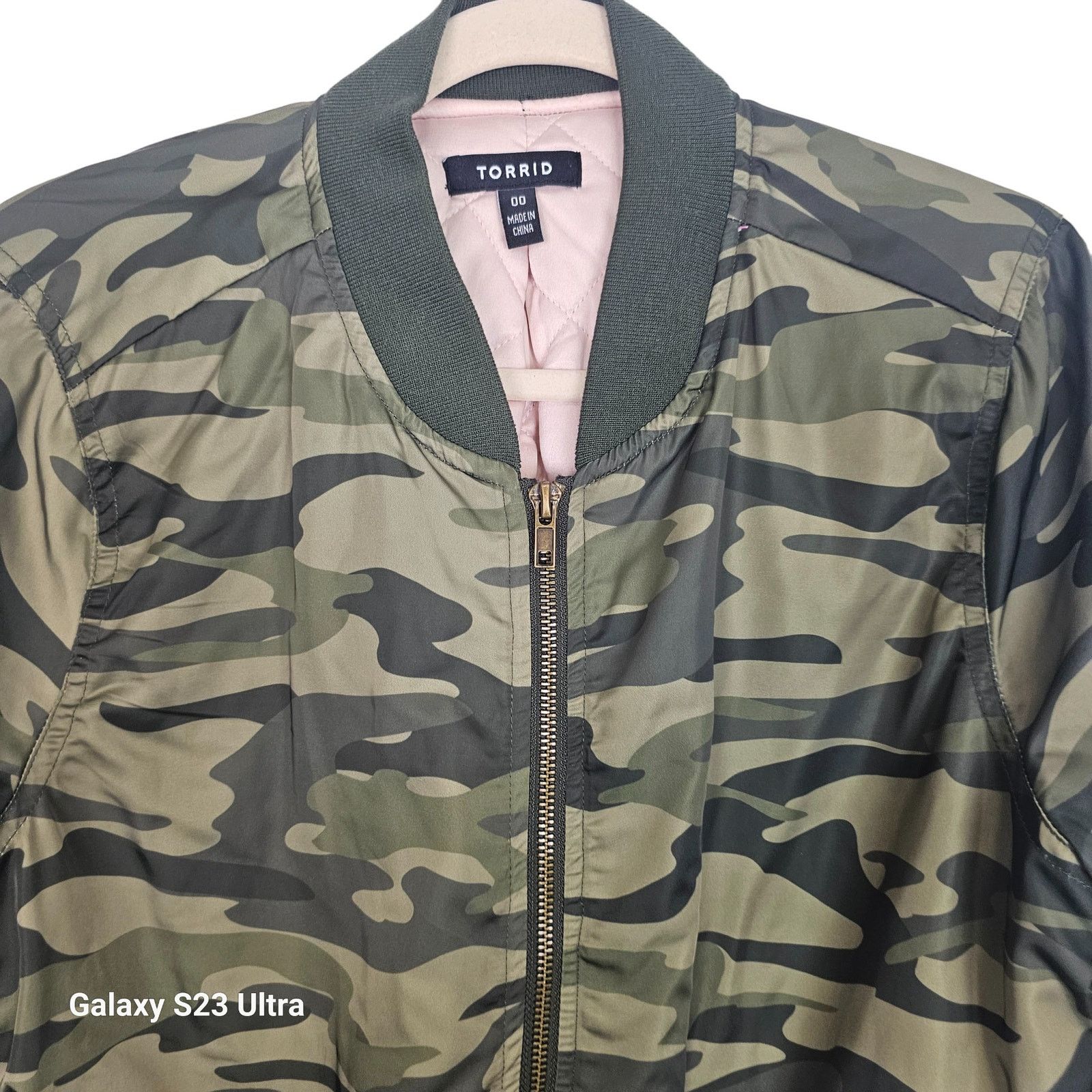 Torrid Torrid Womens Camo Bomber Jacket Full Zip Plus Size 00X Army Size XXS / US 00 / IT 34 - 3 Thumbnail