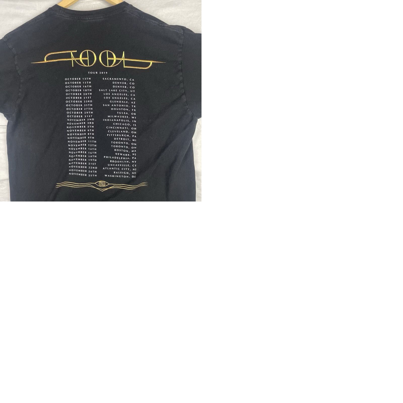 Vintage Tool Band Shirt Mens Small Black Fear Inoculum Los Angeles Concert 2019 Tour Tee Size US S / EU 44-46 / 1 - 9 Thumbnail