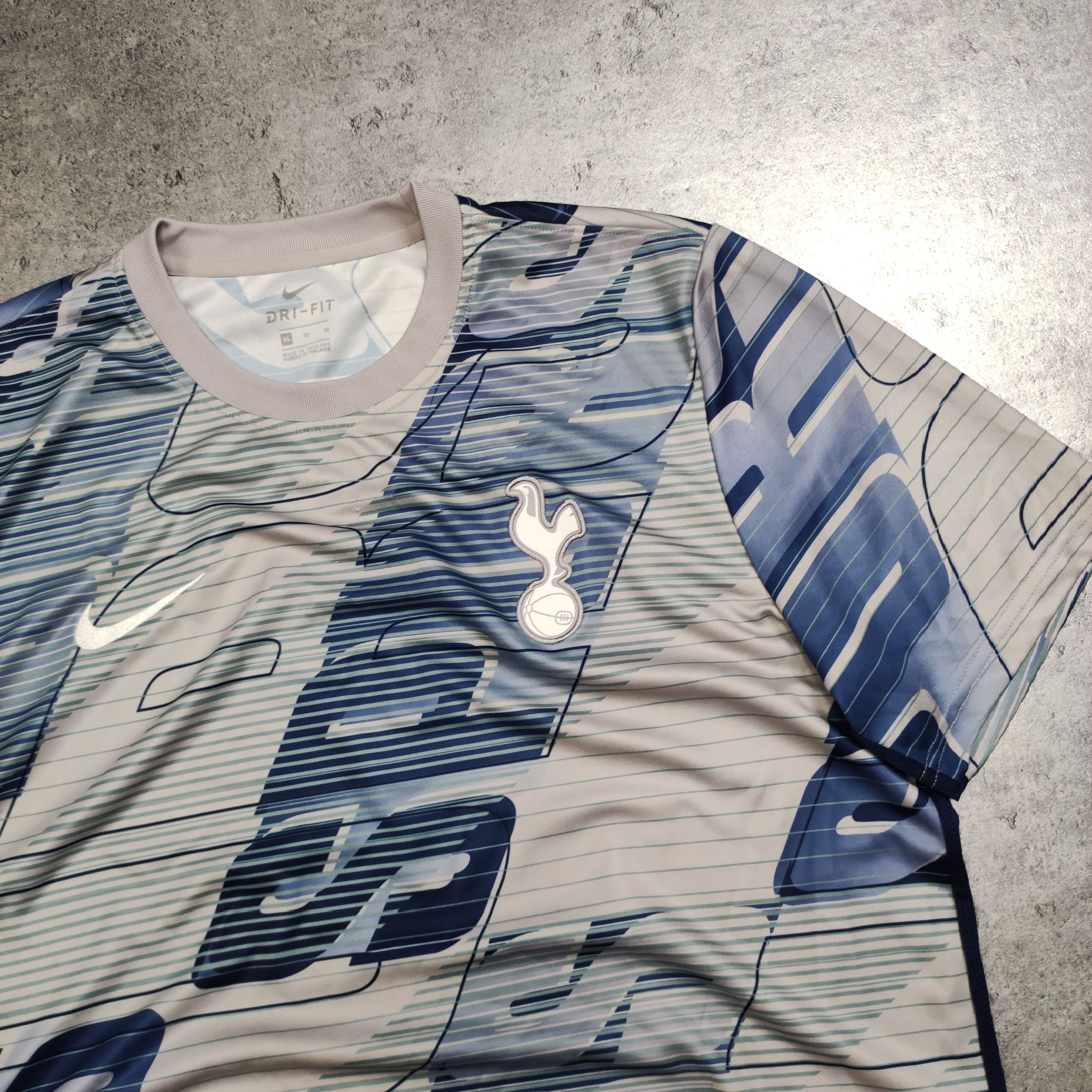 Nike RARE Tottenham Hotspurs x Nike Training Football Jersey Size US XL / EU 56 / 4 - 4 Thumbnail