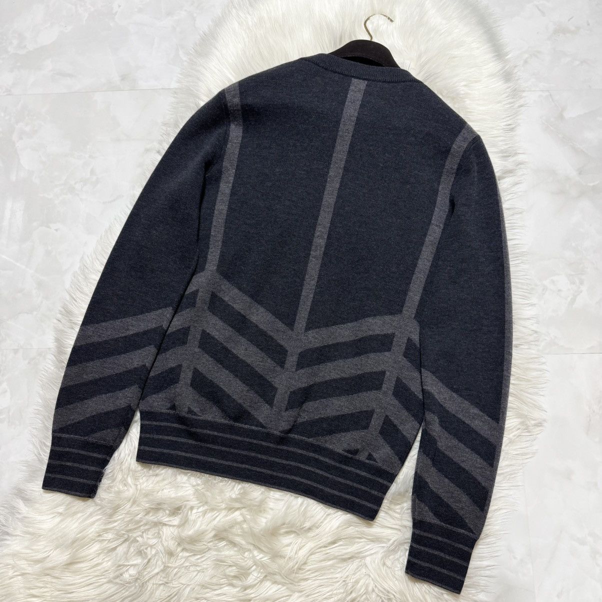 Louis Vuitton Louis Vuitton, color-blocked wool knit sweater Size US S / EU 44-46 / 1 - 5 Thumbnail