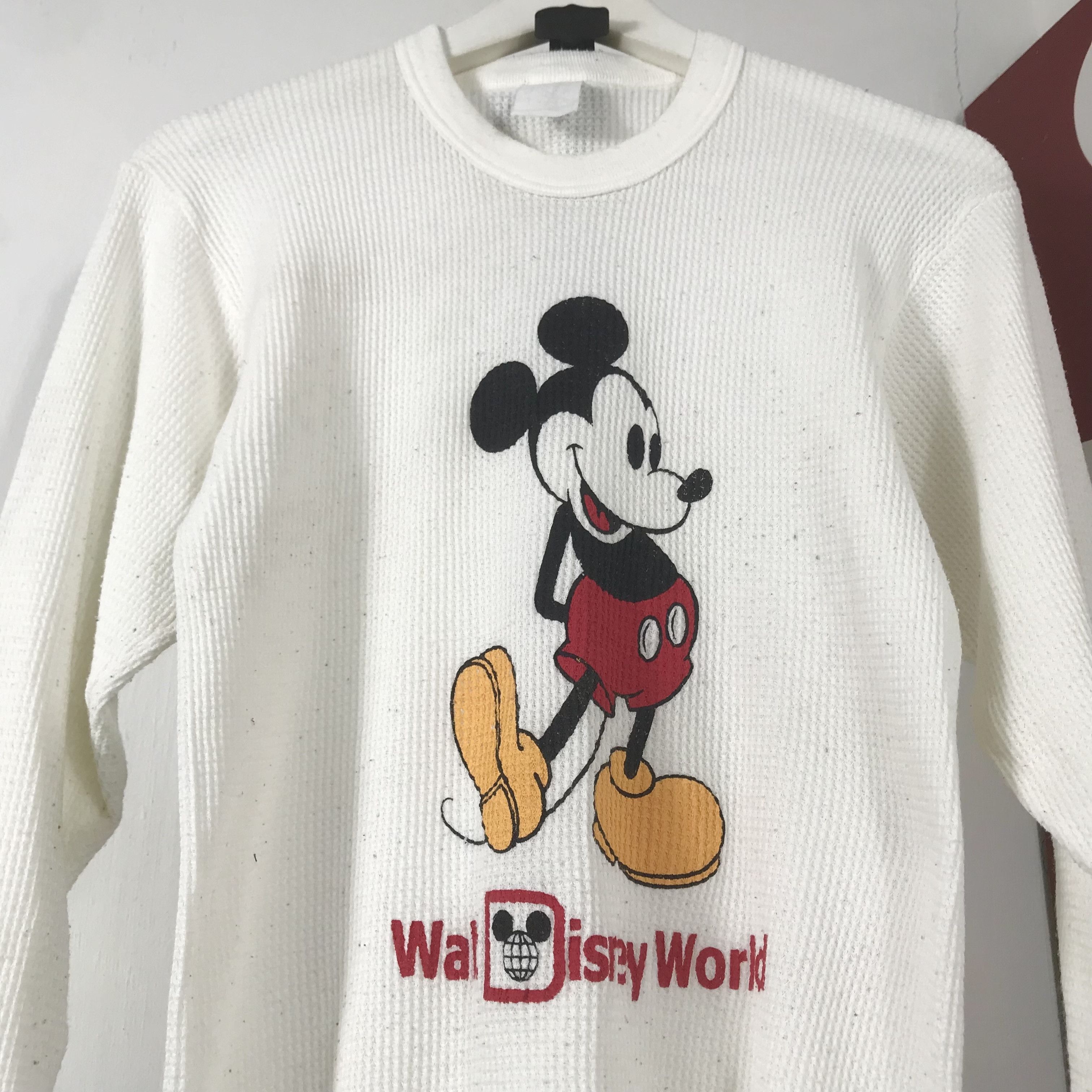 Disney *SUPER RARE* Vintage 70s Mickey thermal waffle longsleeve Size US M / EU 48-50 / 2 - 4 Thumbnail