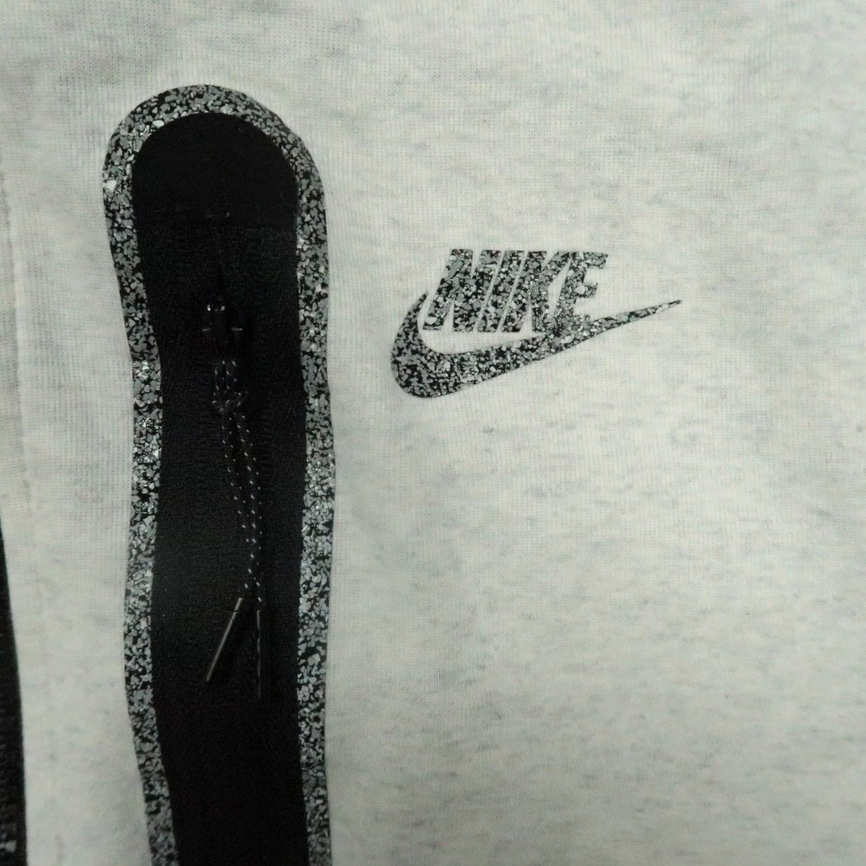Nike Nike Hoodie Mens Small Beige Gray Tech Fleece Full Zip Pocket Winterized Size US S / EU 44-46 / 1 - 4 Thumbnail