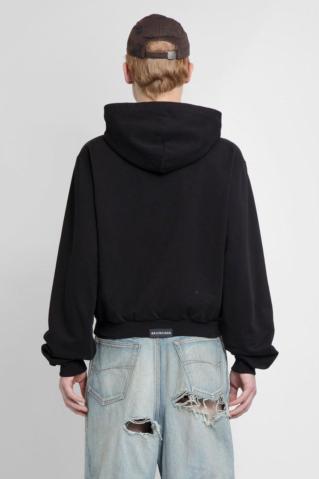 Balenciaga Tab Worn-Out Zip-Up Hoodie 'Black' 697949TMVC21151