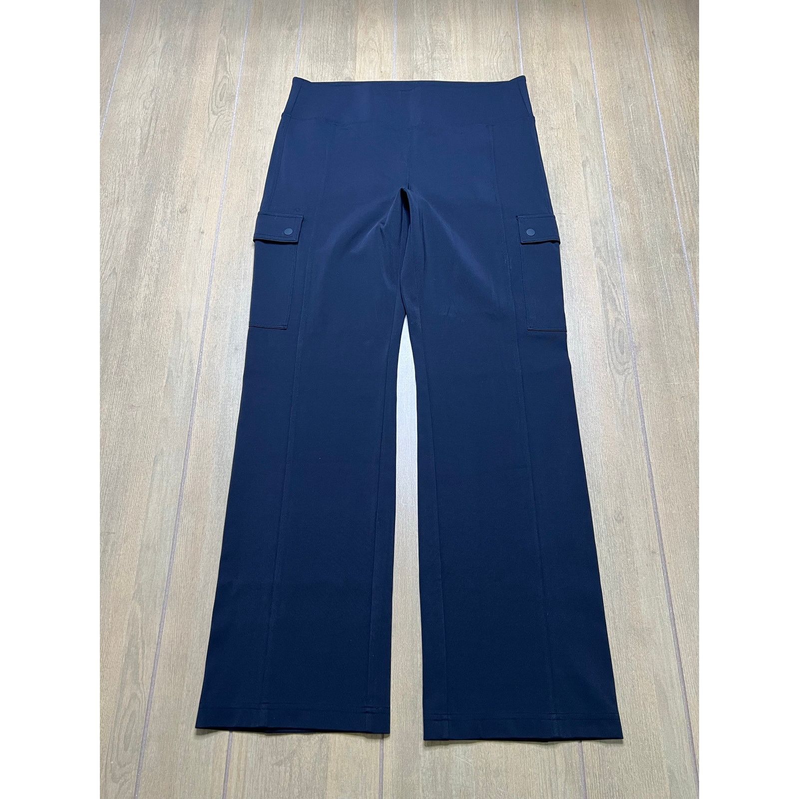 Athleta Athleta Delancey Straight Cargo Pants Womens Large Black Size 31" - 1 Thumbnail