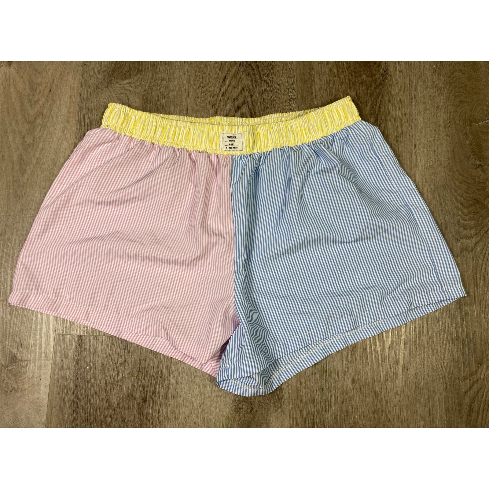 Shein SHEIN Curve Women's Plus 2XL Striped Colorblock Shorts Size 34" / US 12 / IT 48 - 2 Thumbnail