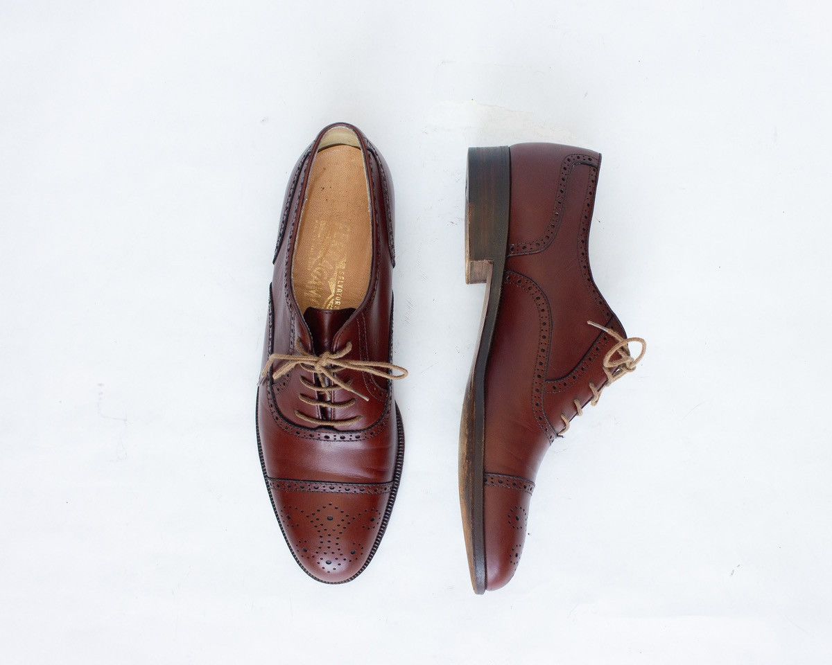 Salvatore Ferragamo Salvatore Ferragamo Brown Leather Oxford Cap Toe Brogue Size US 9.5 / EU 42-43 - 1 Thumbnail