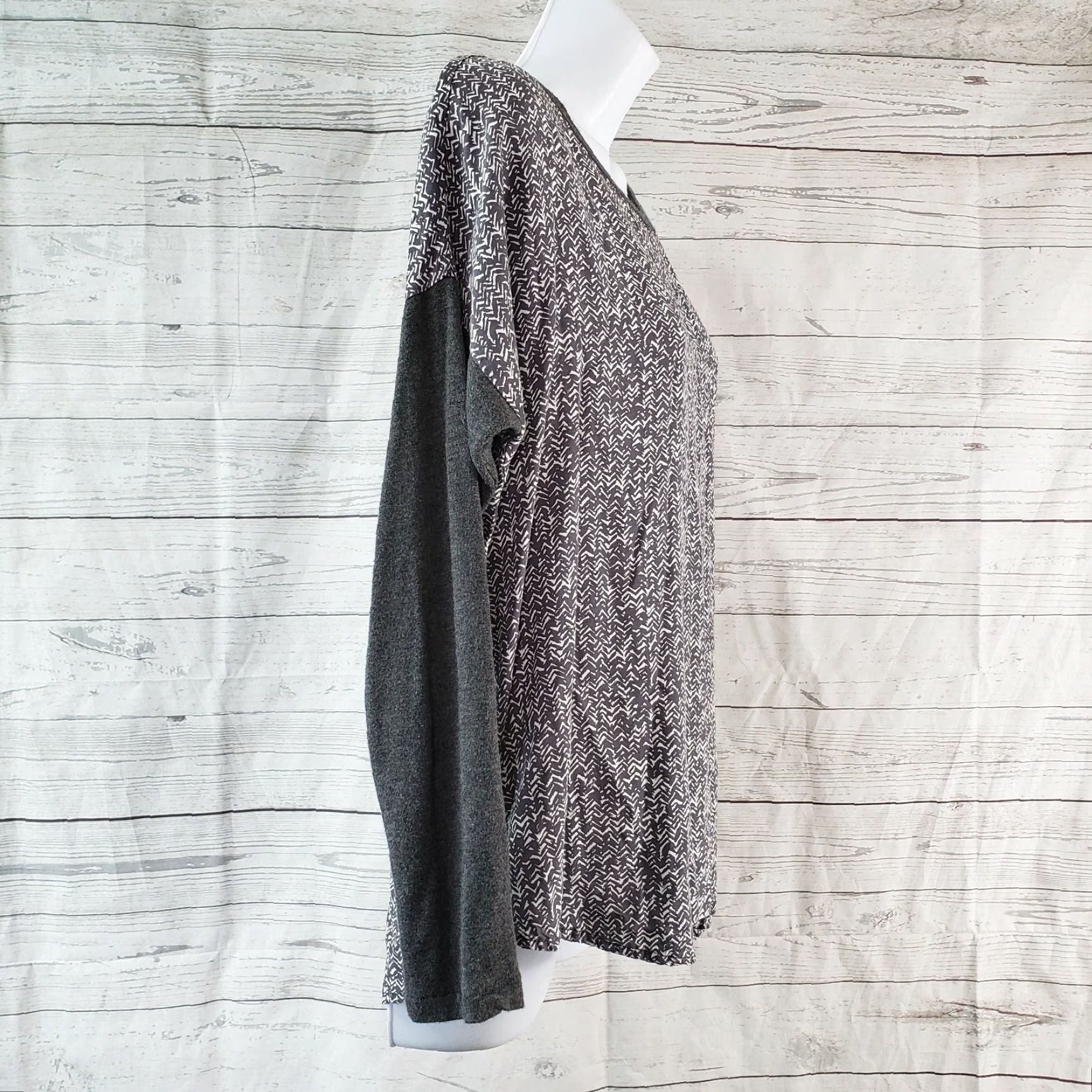 Lou & Grey Lou & Grey Blouse Womens Long Sleeve M Gray Rayon Size M / US 6-8 / IT 42-44 - 3 Thumbnail