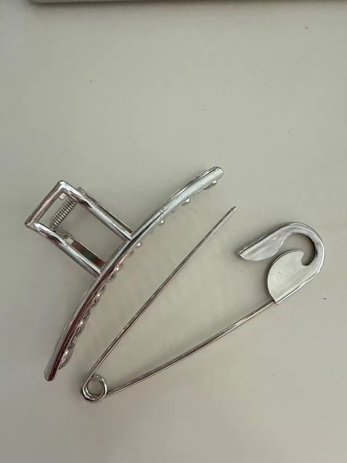 Jewelry Large Metal Pin Hair Claws Size ONE SIZE - 5 Thumbnail