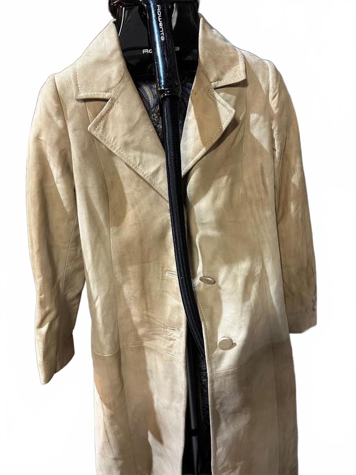 Vintage 70s Tan Suede Trench Coat w/ Paisley satin Lining