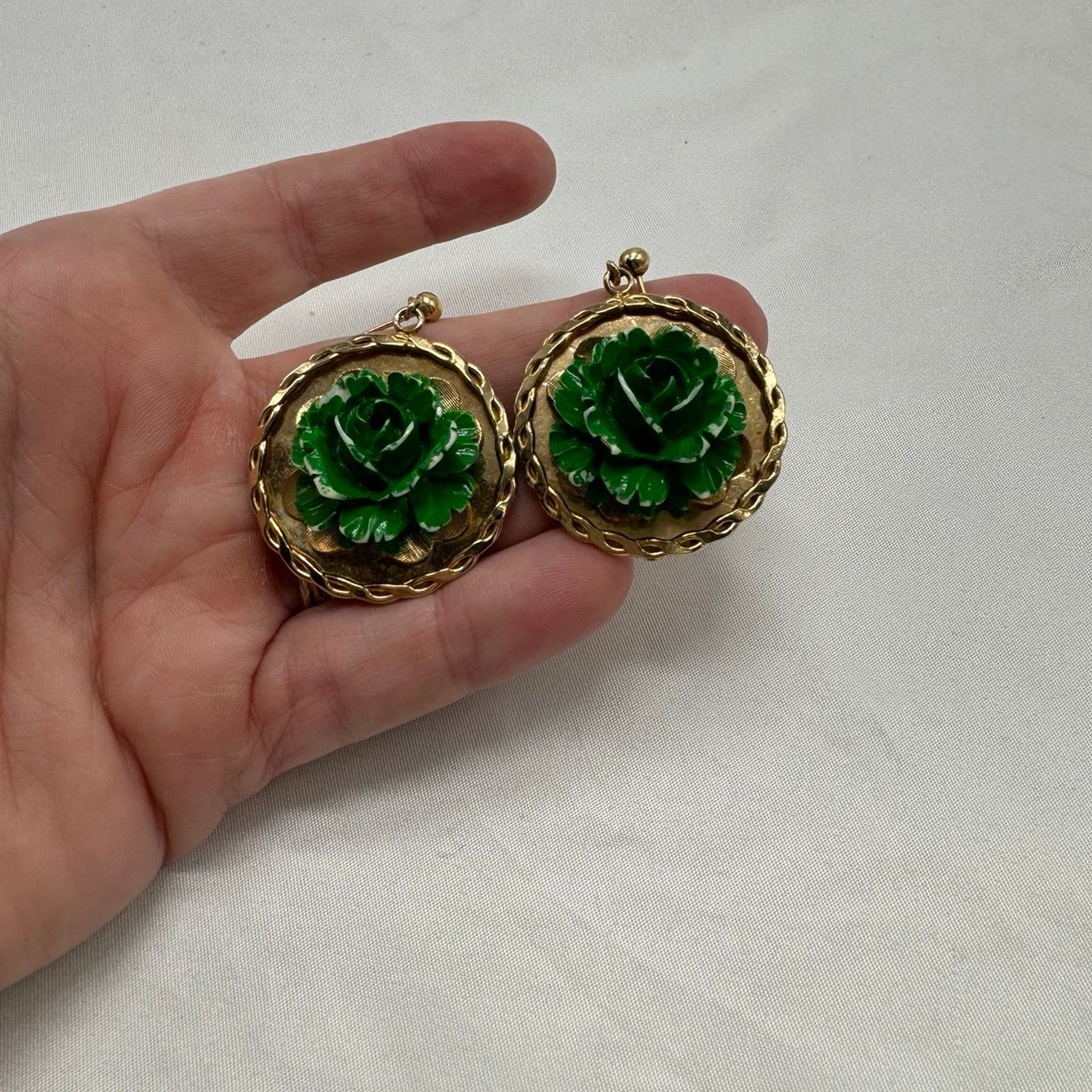 NBDN Nobrandedon VTG rose relief drop earrings Size ONE SIZE - 2 Thumbnail