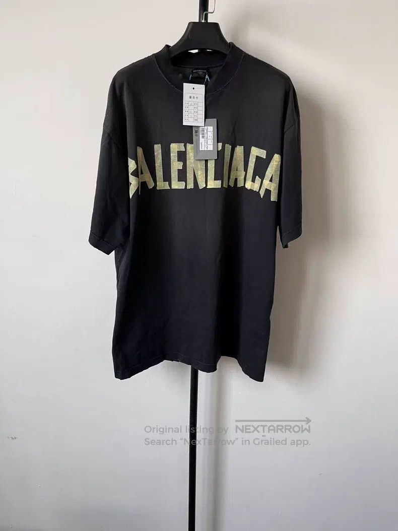 Balenciaga Balenciaga Tape Alphabet Logo Print Ribbed Knit Round Neck Size US XS / EU 42 / 0 - 1 Thumbnail