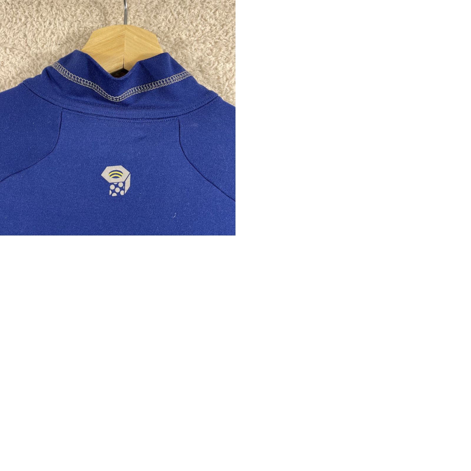Mountain Hardwear Mountain Hardwear 1/4 Zip Pullover Mens Medium Blue Hiking Performance Stretch Shirt Size US M / EU 48-50 / 2 - 9 Thumbnail