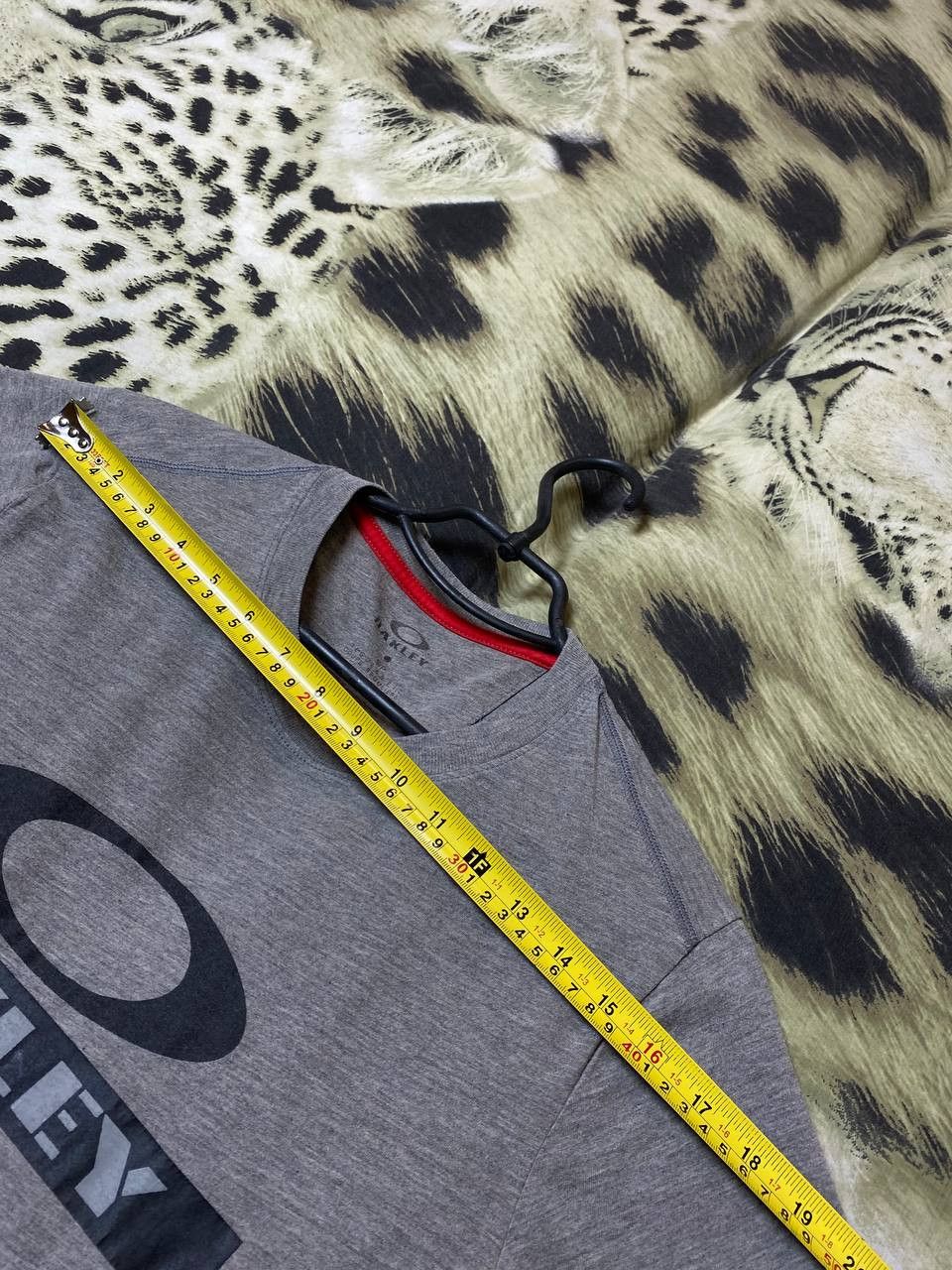 Oakley Oakley Shirt Mens Hydrolix Fit Short Sleeve T-Shirt Logo Size US S / EU 44-46 / 1 - 9 Thumbnail