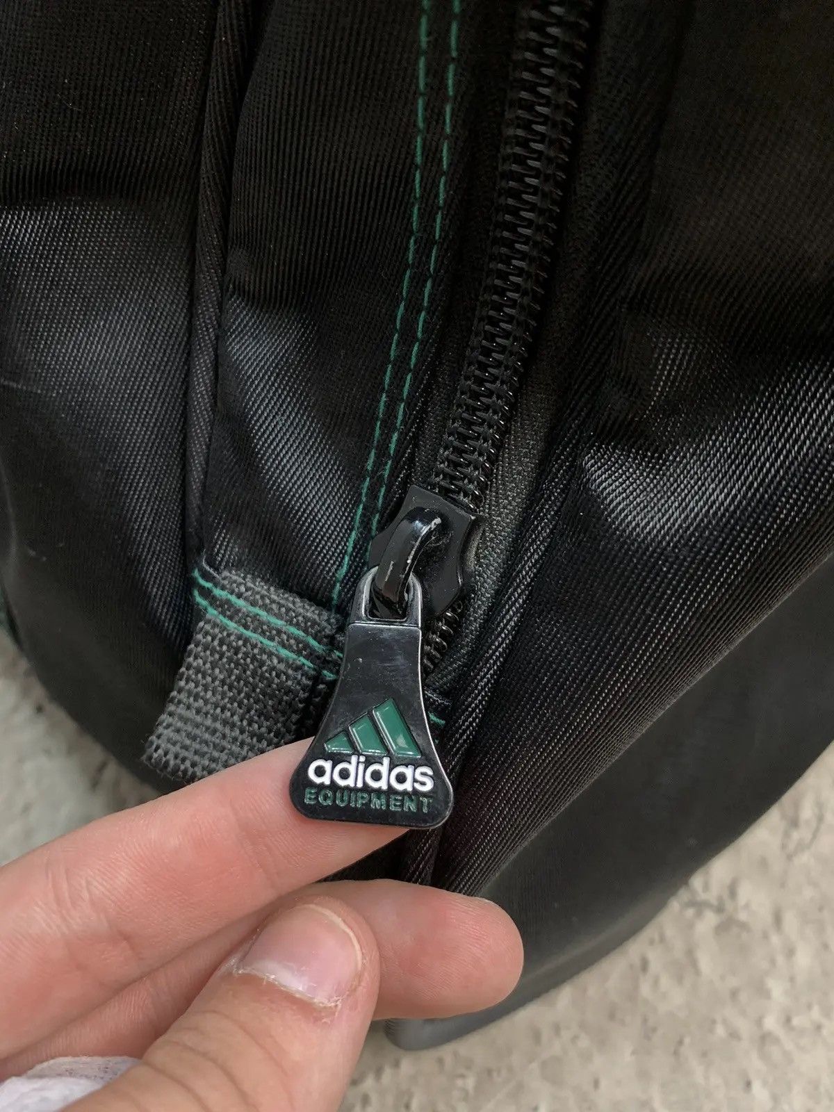 Adidas Vintage Y2K Sports bag adidas equipment vintage 90s Size ONE SIZE - 6 Thumbnail