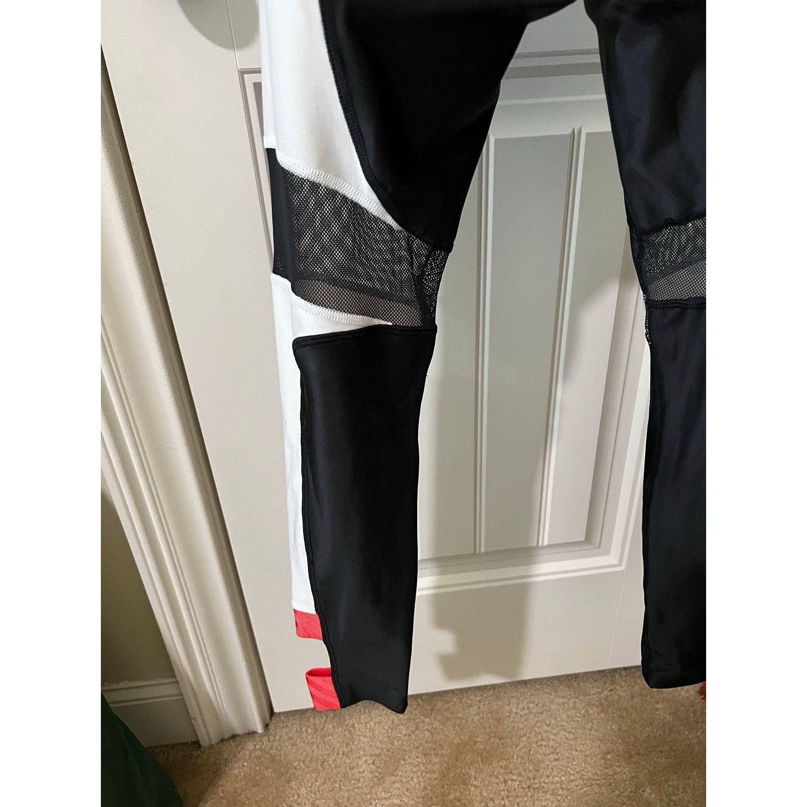 Nike Colorblock Performance Running Tights Black/White Mid Rise Size 25" / US 0 / IT 36 - 14 Thumbnail