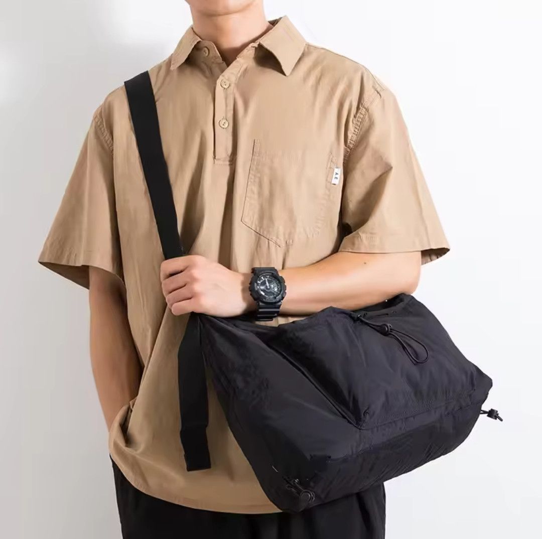 Japanese Brand Japanese Travel Shoulder Bag Streetwear Style Size ONE SIZE - 2 Thumbnail