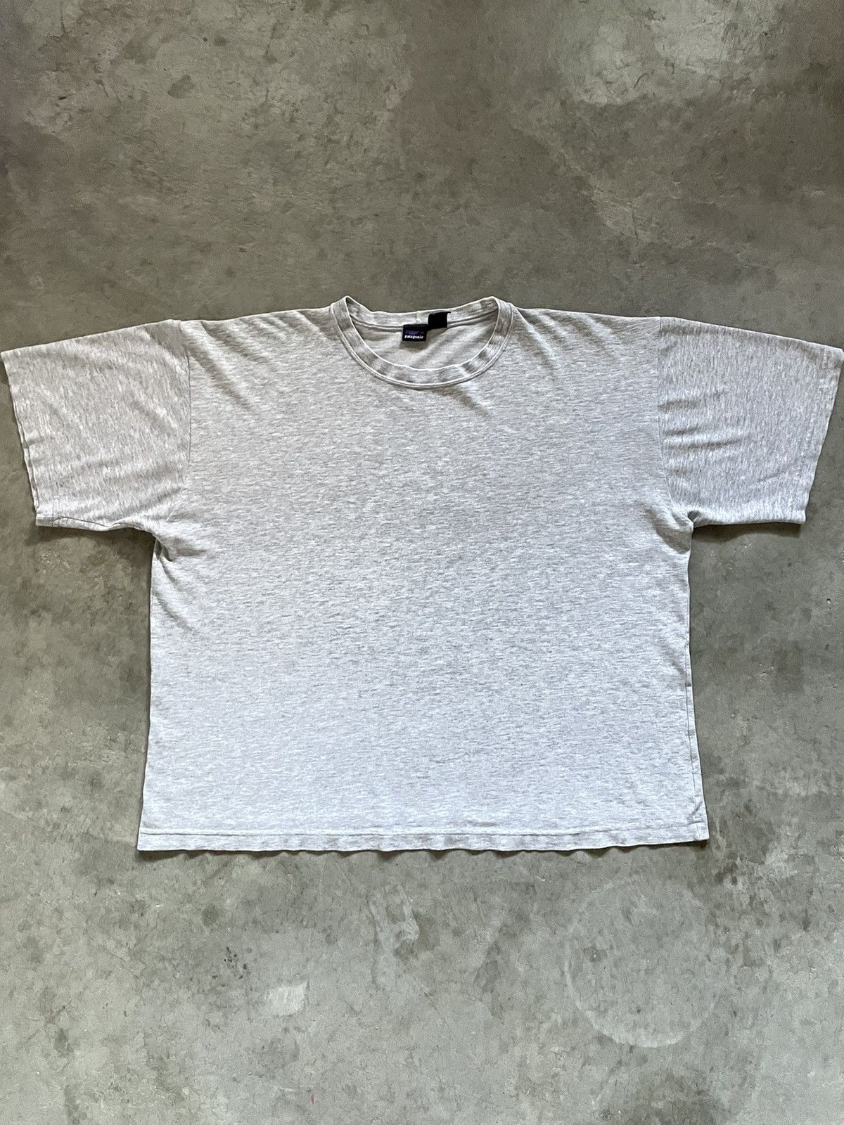 Patagonia × Vintage Vintage 90s Patagonia Mini logo tee Size US L / EU 52-54 / 3 - 3 Thumbnail