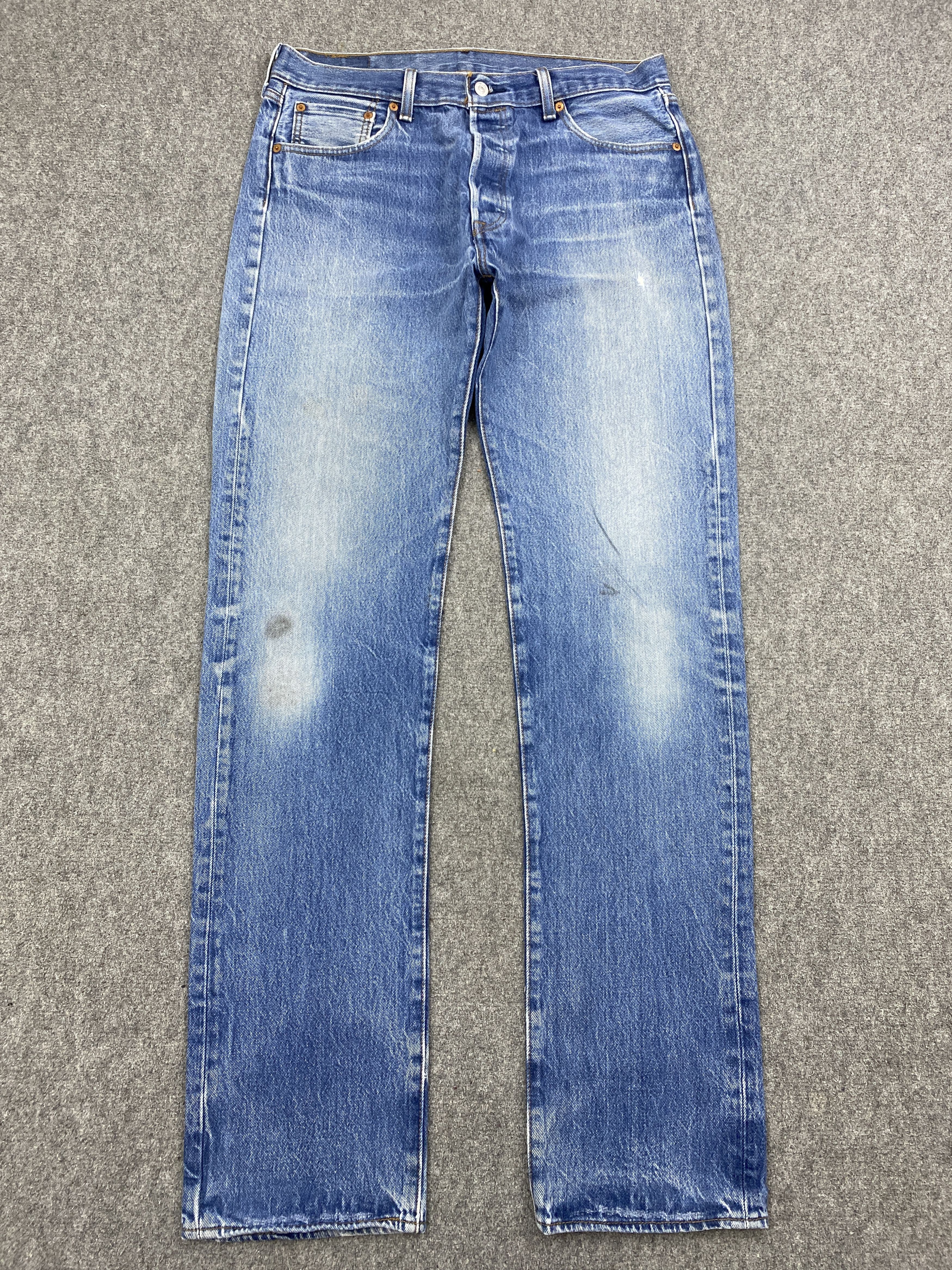 Levi's × Vintage Vintage Y2K Levis 501 Blue Denim Jeans DP2805 Size US 36 / EU 52 - 1 Thumbnail