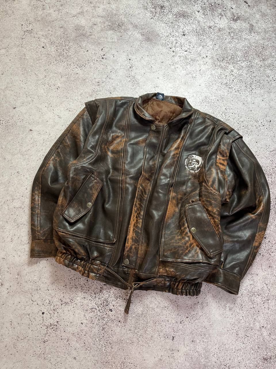 Diesel Vintage Diesel Leather Jacket Big Logo Bomber Japan Style Size US L / EU 52-54 / 3 - 2 Thumbnail