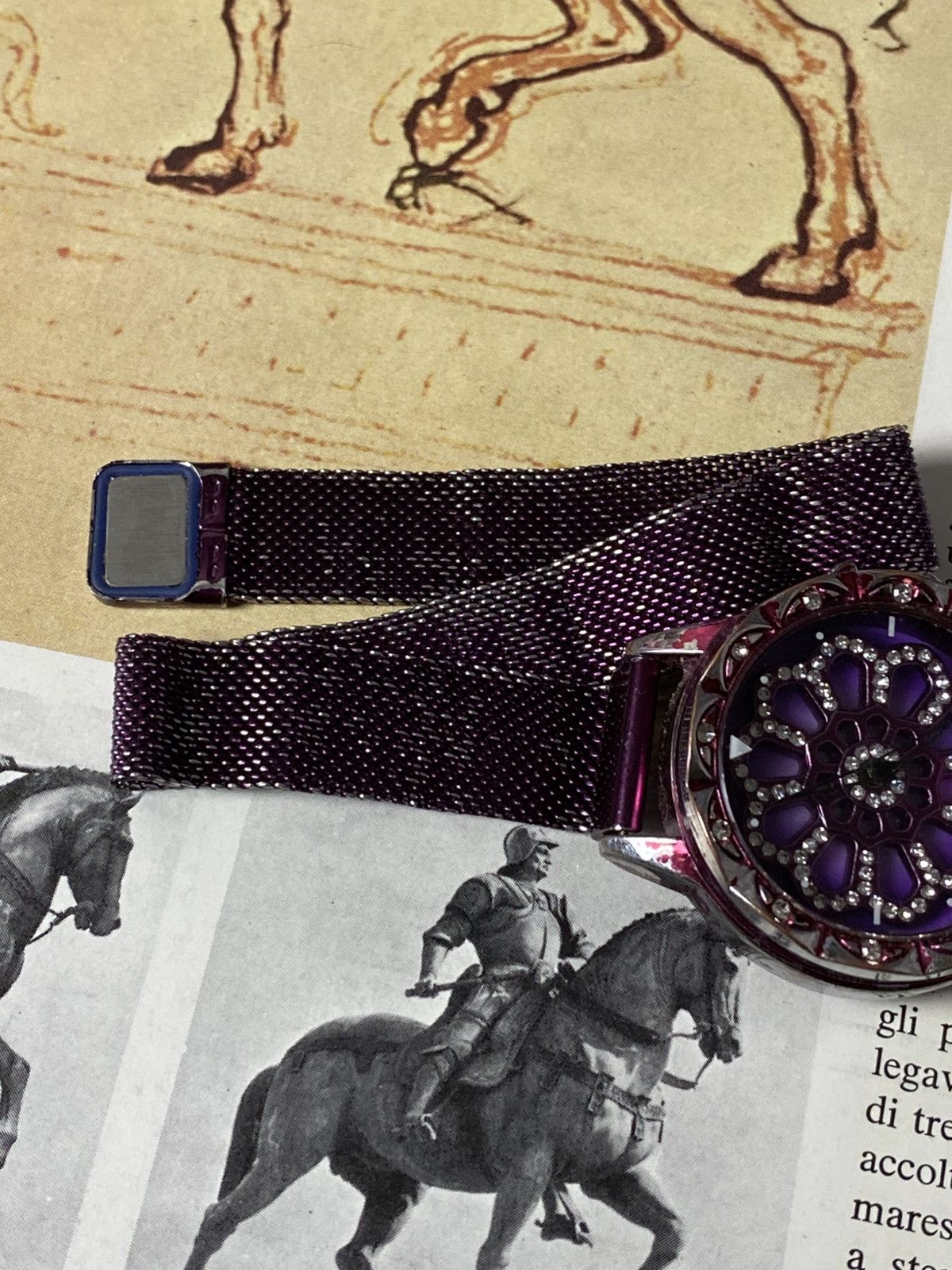 Japanese Brand Luxury Purple Spinning Flower Dial Magnetic Mesh Watch Size ONE SIZE - 11 Thumbnail