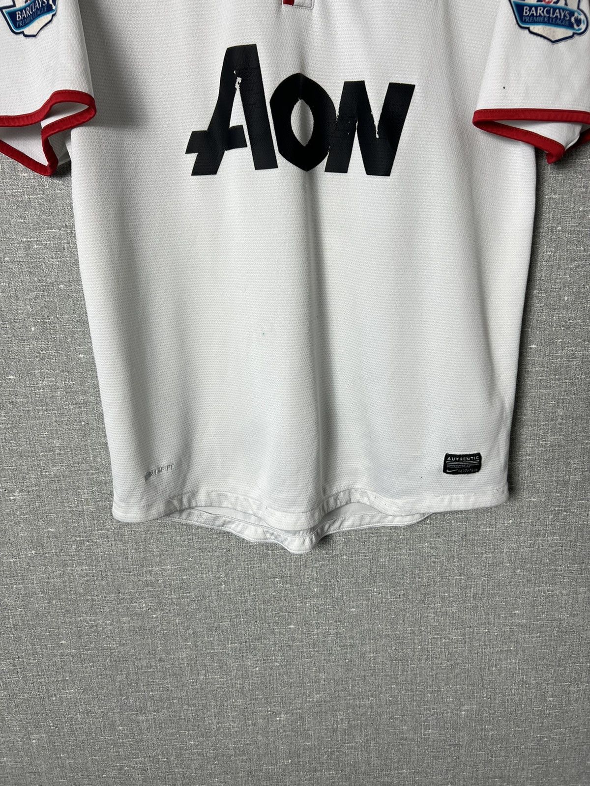 Nike Nike Manchester United 2012 /2013 #20 V. Persie Jersey Shirt Size US M / EU 48-50 / 2 - 17 Thumbnail