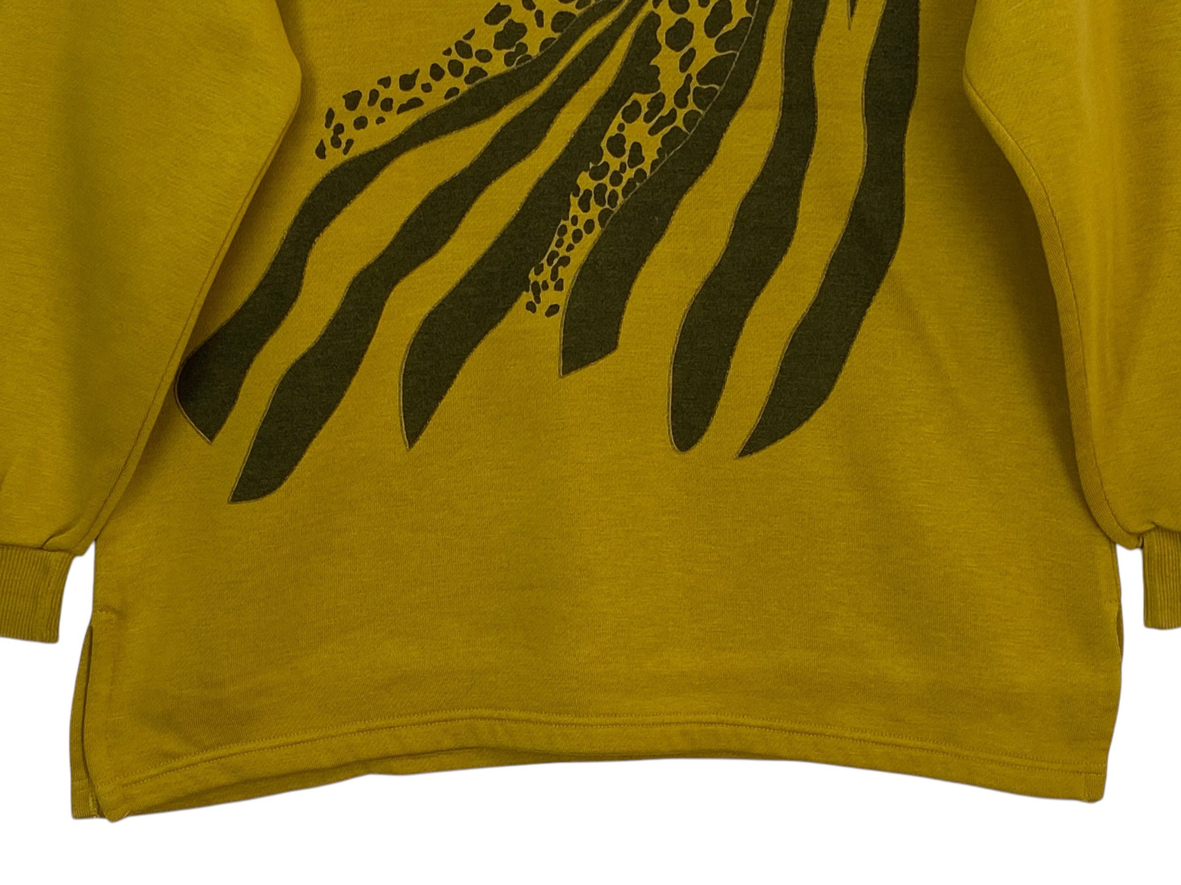Vintage Ms Galnic Vintage Tiger Print Sweater Size M / US 6-8 / IT 42-44 - 4 Thumbnail