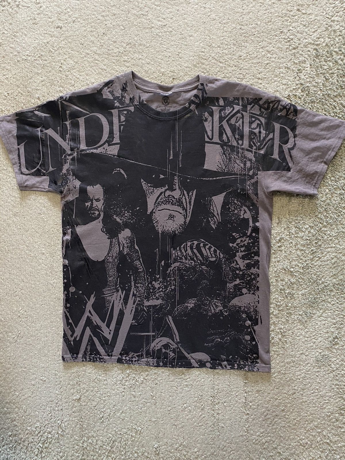 Vintage × WWE Undertaker WWE AOP 2013 tee Size US L / EU 52-54 / 3 - 1 Thumbnail