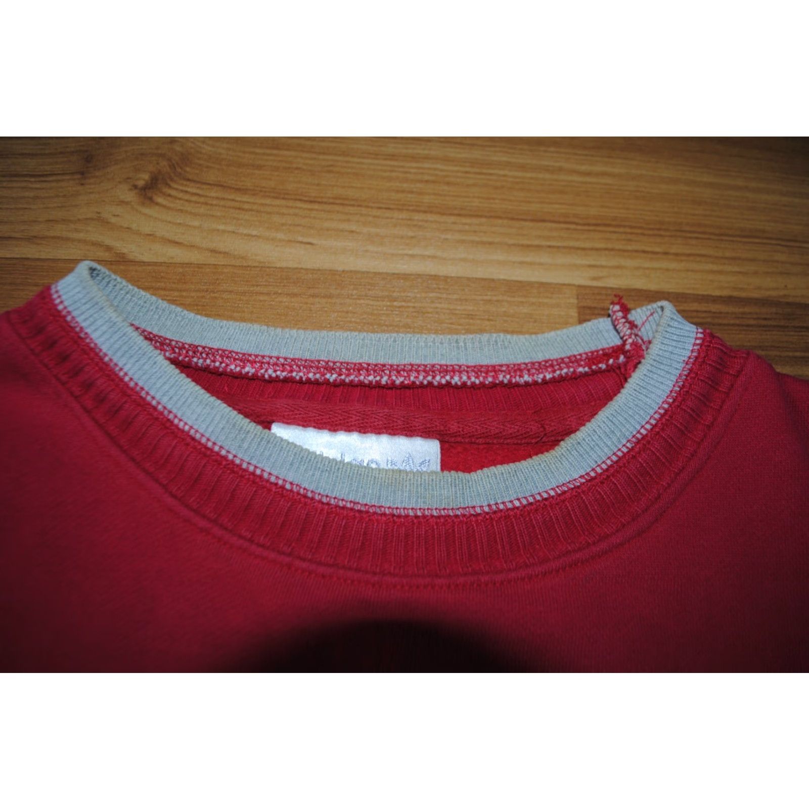 Adidas RARE VINTAGE NBA DIKEMBE MUTOMBO #55 ADIDAS SWEATSHIRT 90s SIZE MENS RED MEDIUM Sweatshirt Mens Size M Red 90s NBA DIKEMBE MUTOMBO adidas Size US M / EU 48-50 / 2 - 5 Thumbnail