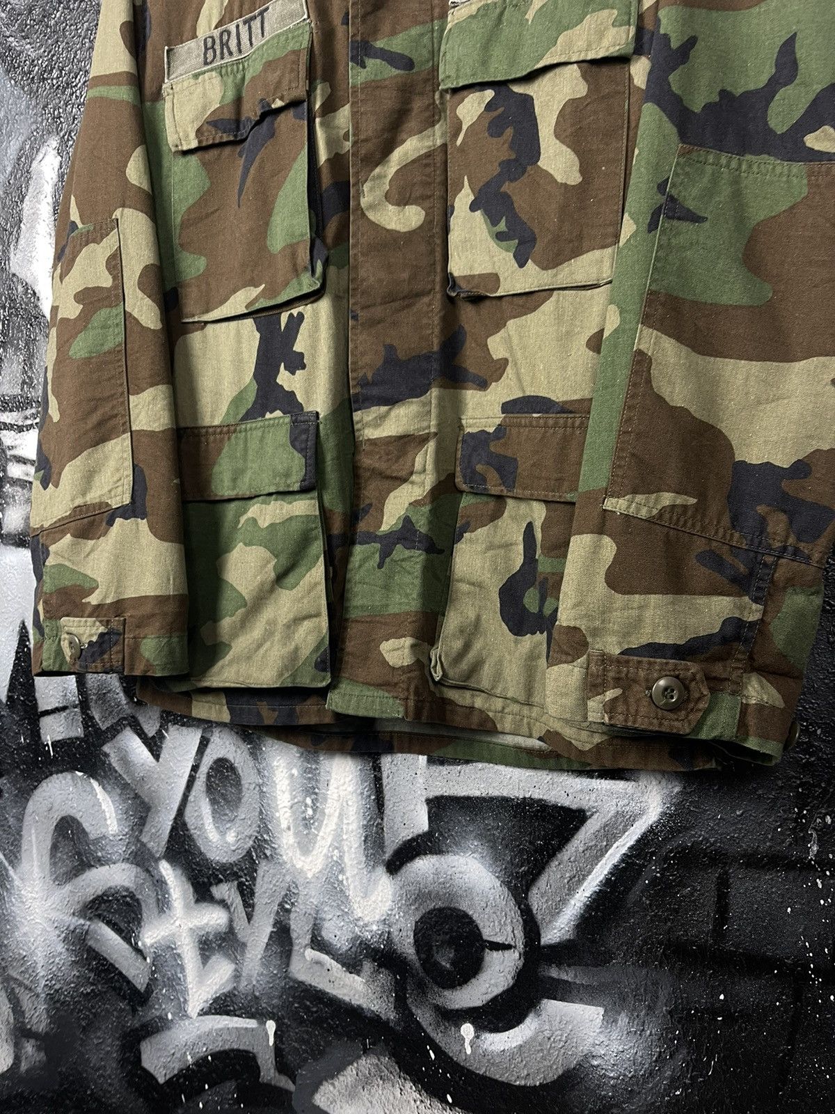 Vintage Army Coat Combat Woodland Camouflage Pattern Men’s Size S Size US S / EU 44-46 / 1 - 4 Thumbnail