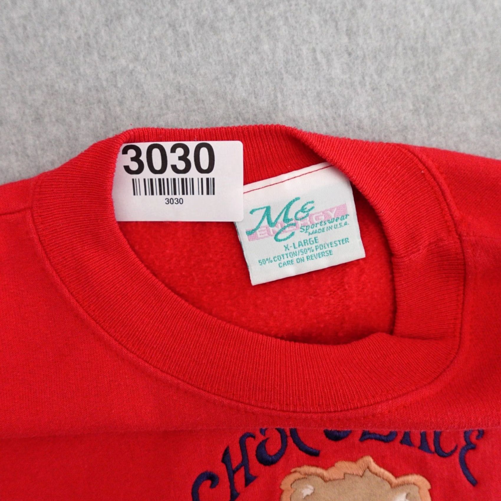 CHOCOOLATE VINTAGE M&C ENERGY SPORTSWEAR Sweater Adult XL Red Bear Christmas Chocolate Theme Mens Size US XL / EU 56 / 4 - 4 Thumbnail