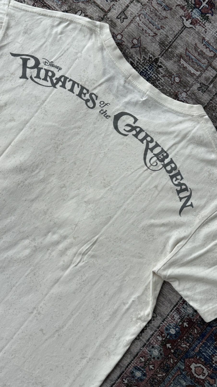 Disney PIRATES OF THE CARIBBEAN MICKEY MOUSE T-SHIRT TDL Size US XL / EU 56 / 4 - 6 Thumbnail